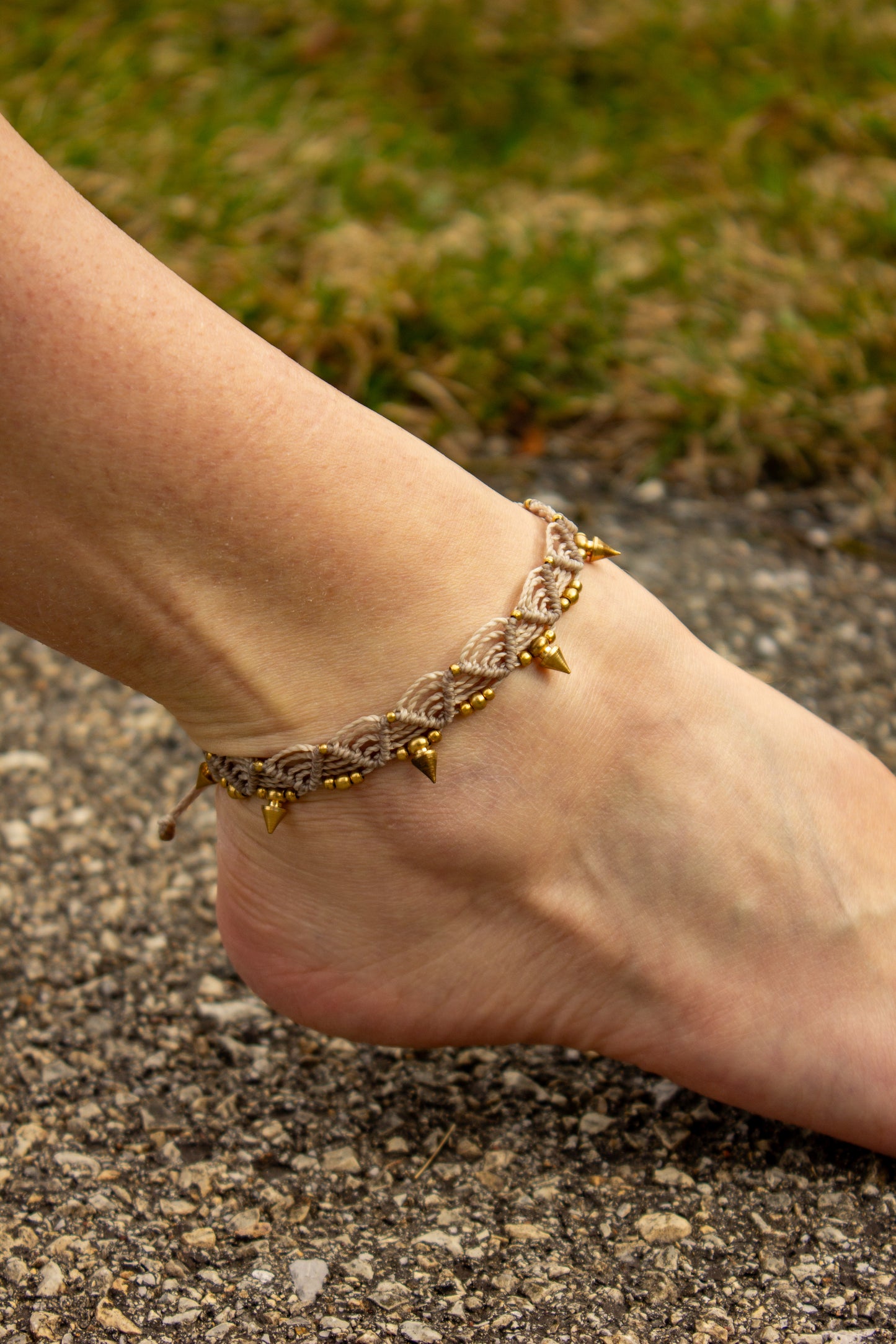 spike macrame anklet