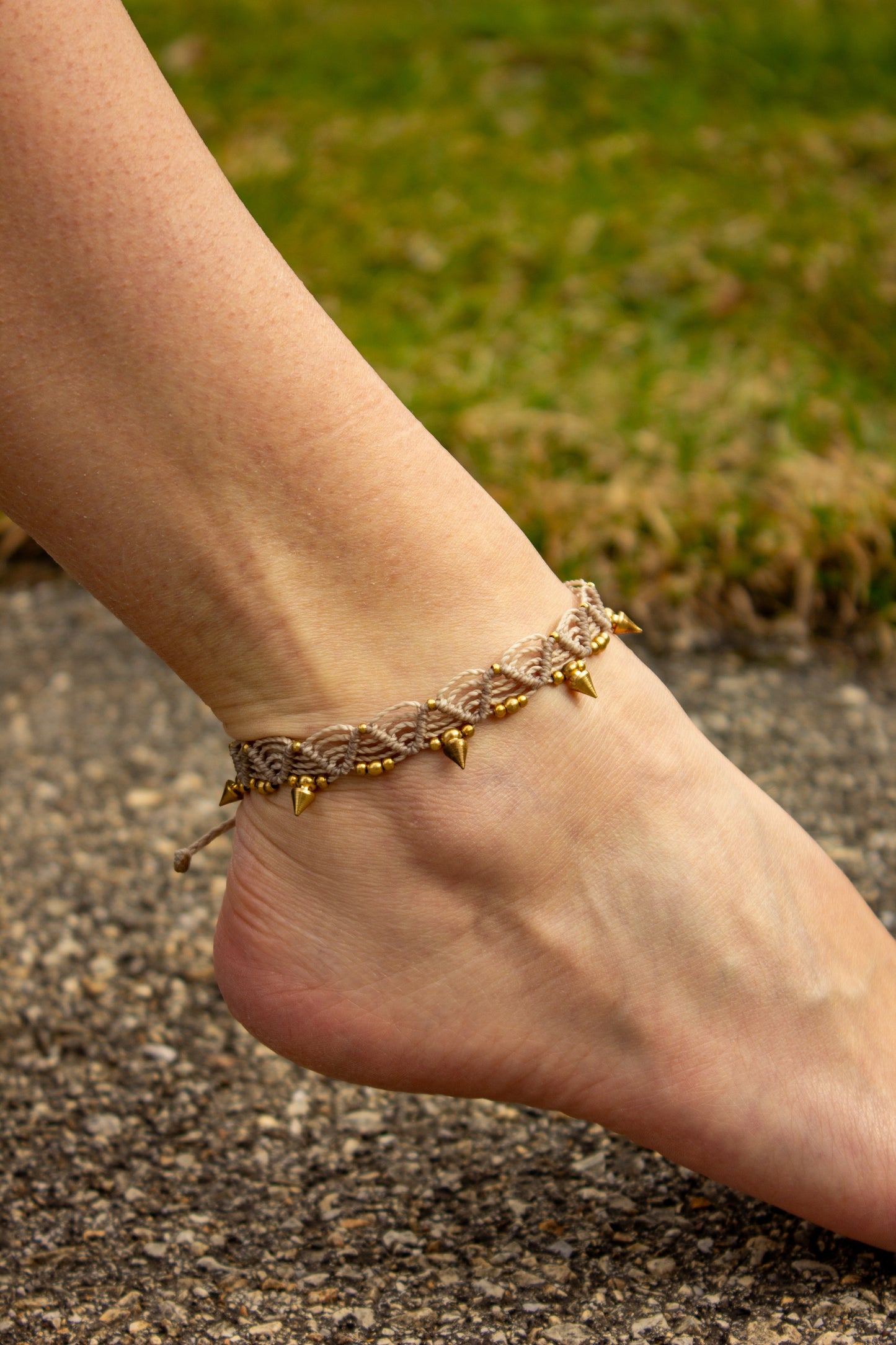 spike macrame anklet