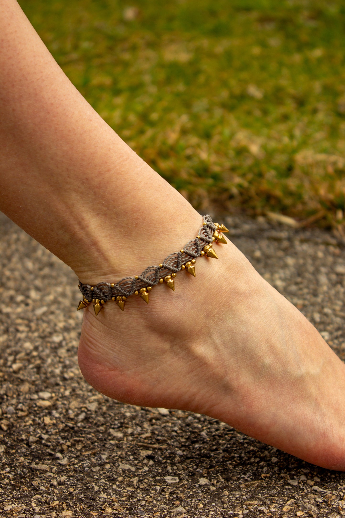 spike macrame anklet
