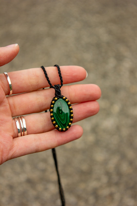 Malachite • macrame necklace