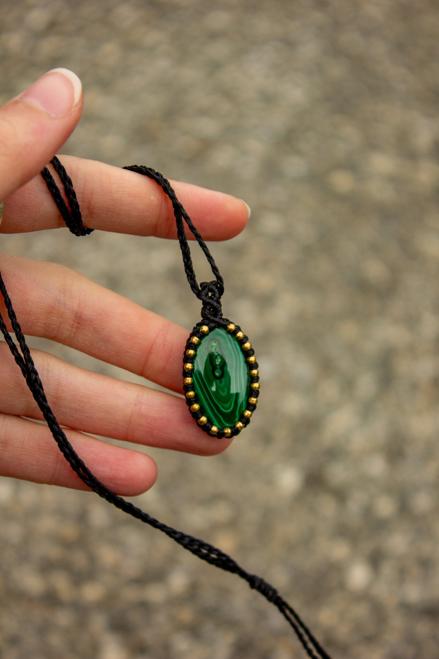 Malachite • macrame necklace