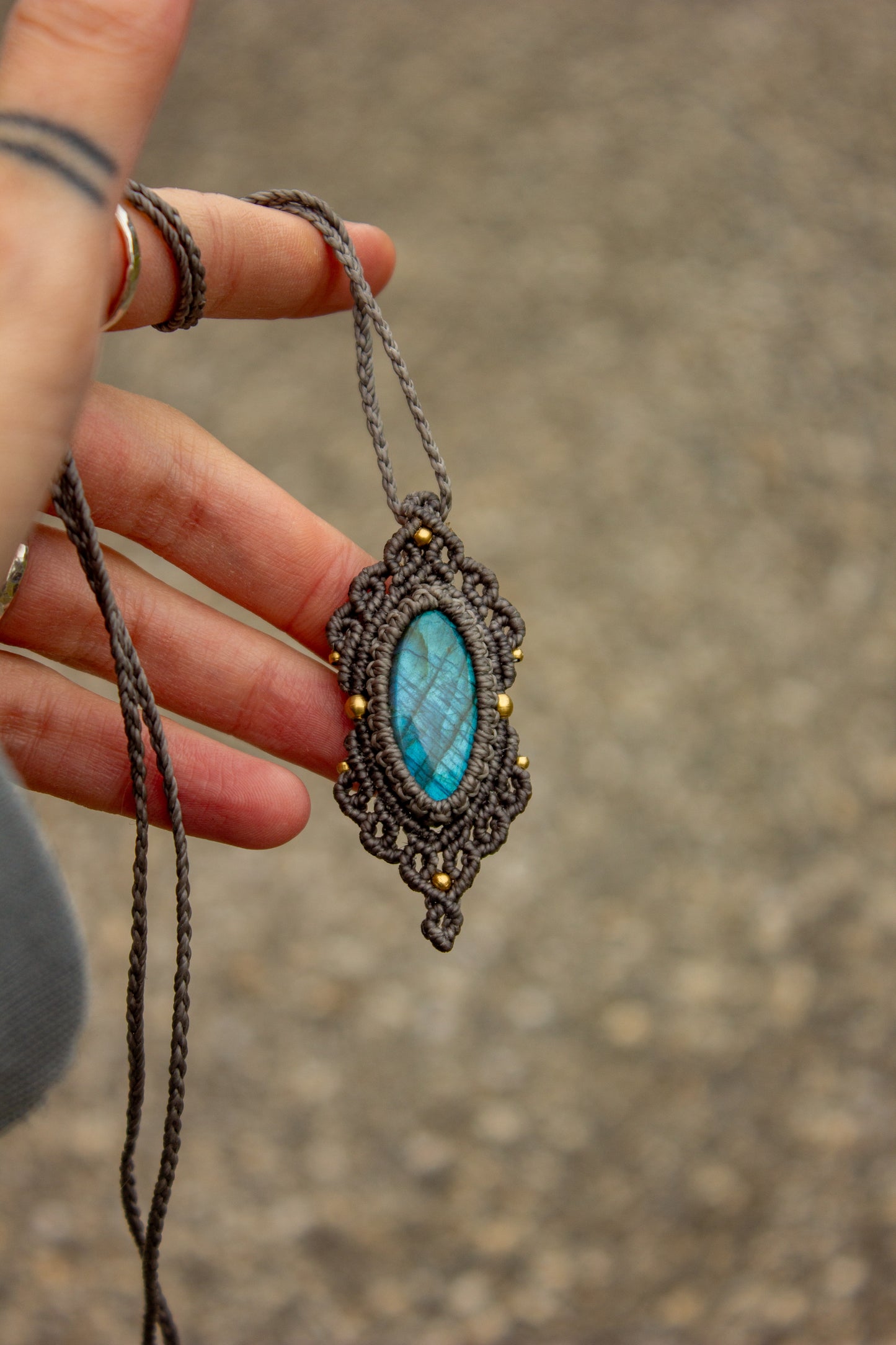 Labradorite • macrame necklace