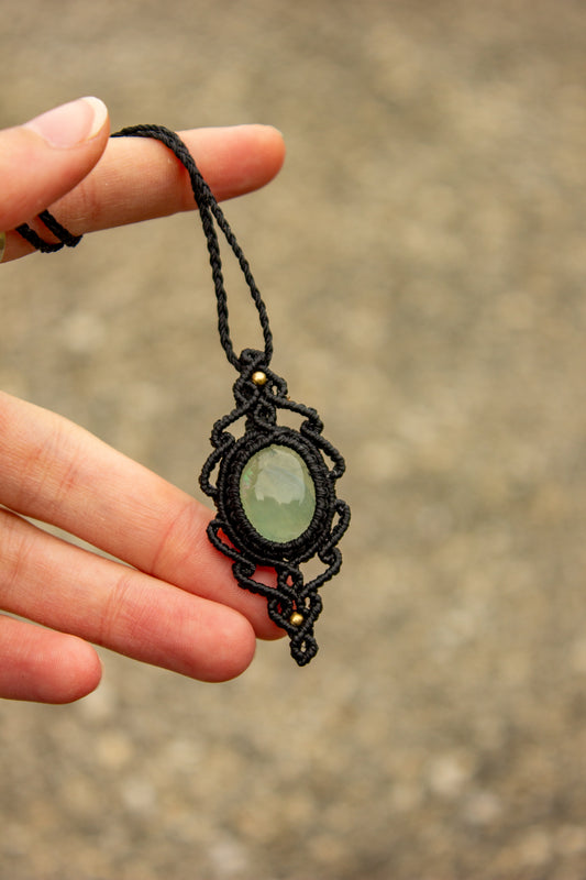 Green Fluorite • macrame necklace