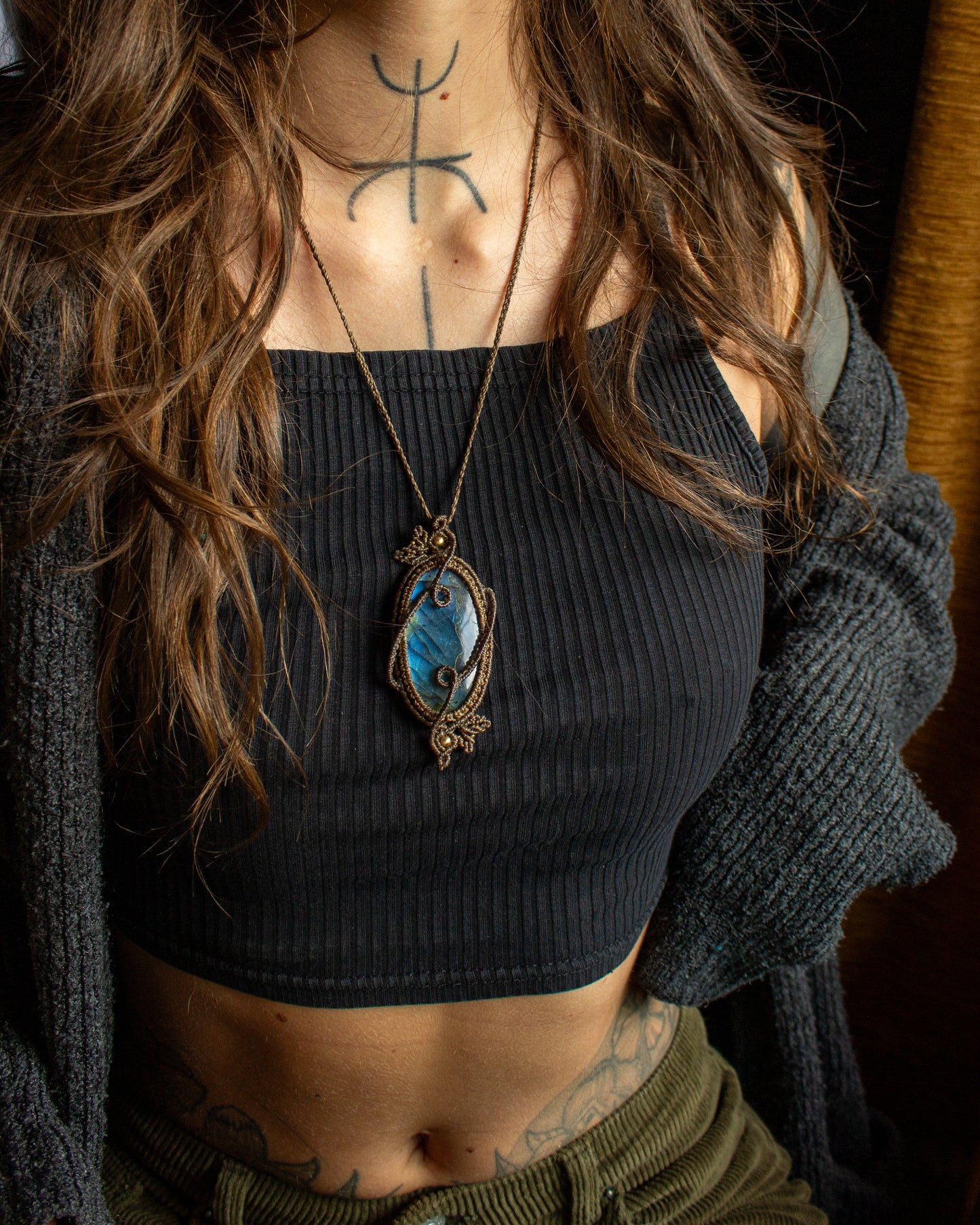 Labradorite • macrame necklace