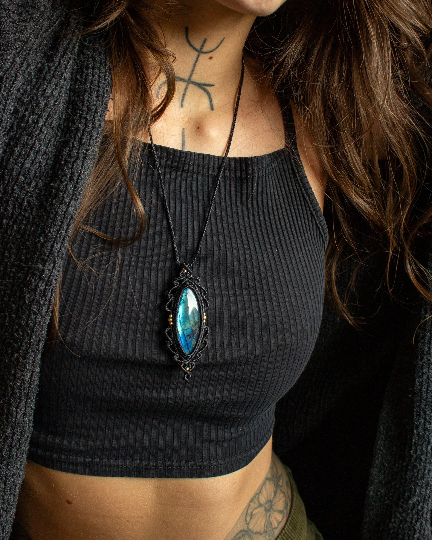 Labradorite • macrame necklace