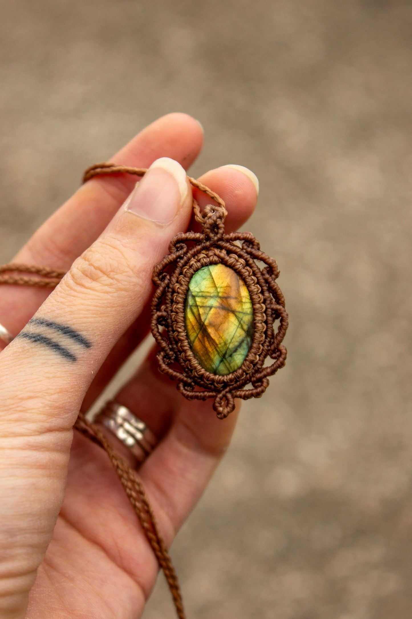 Labradorite • macrame necklace