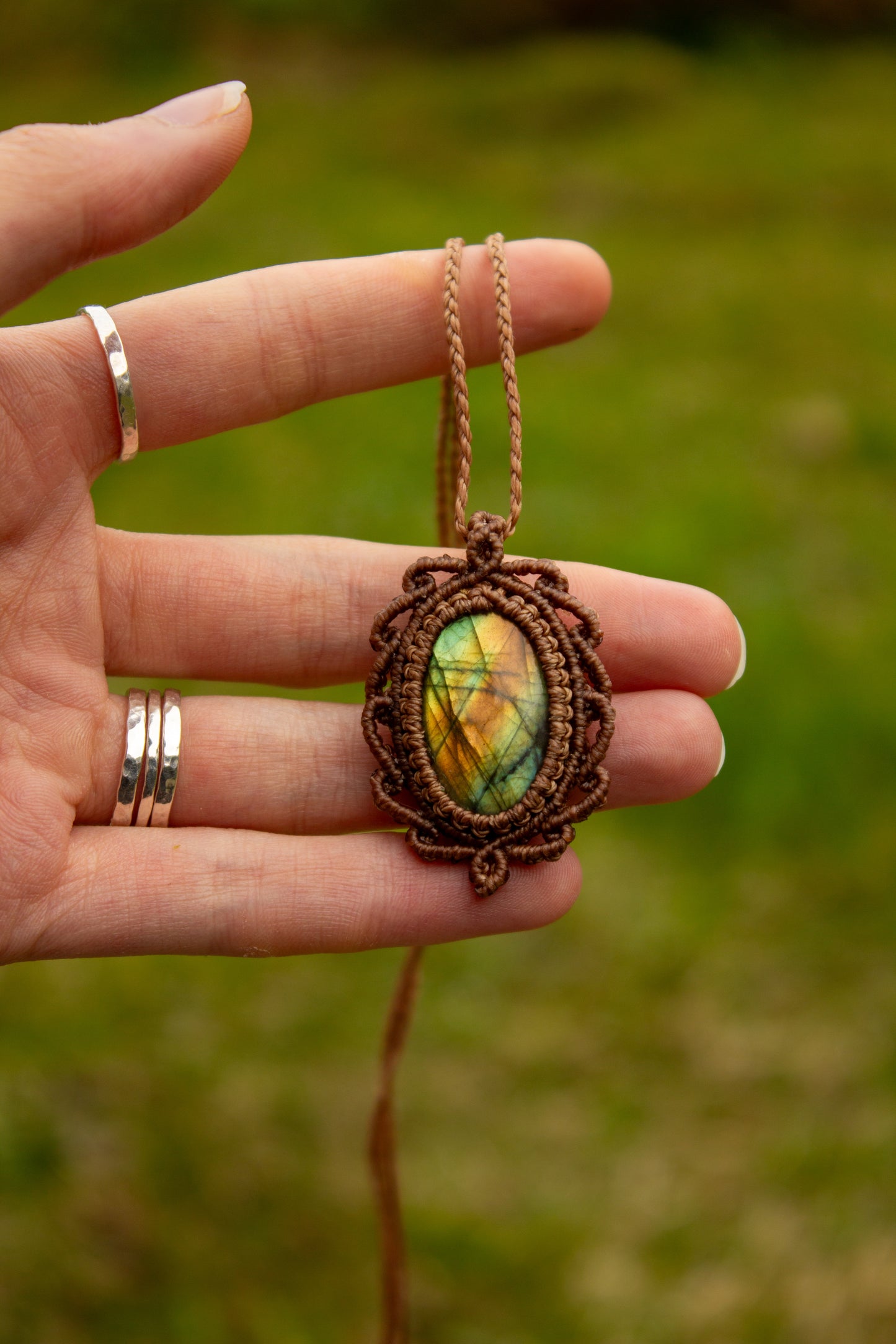 Labradorite • macrame necklace