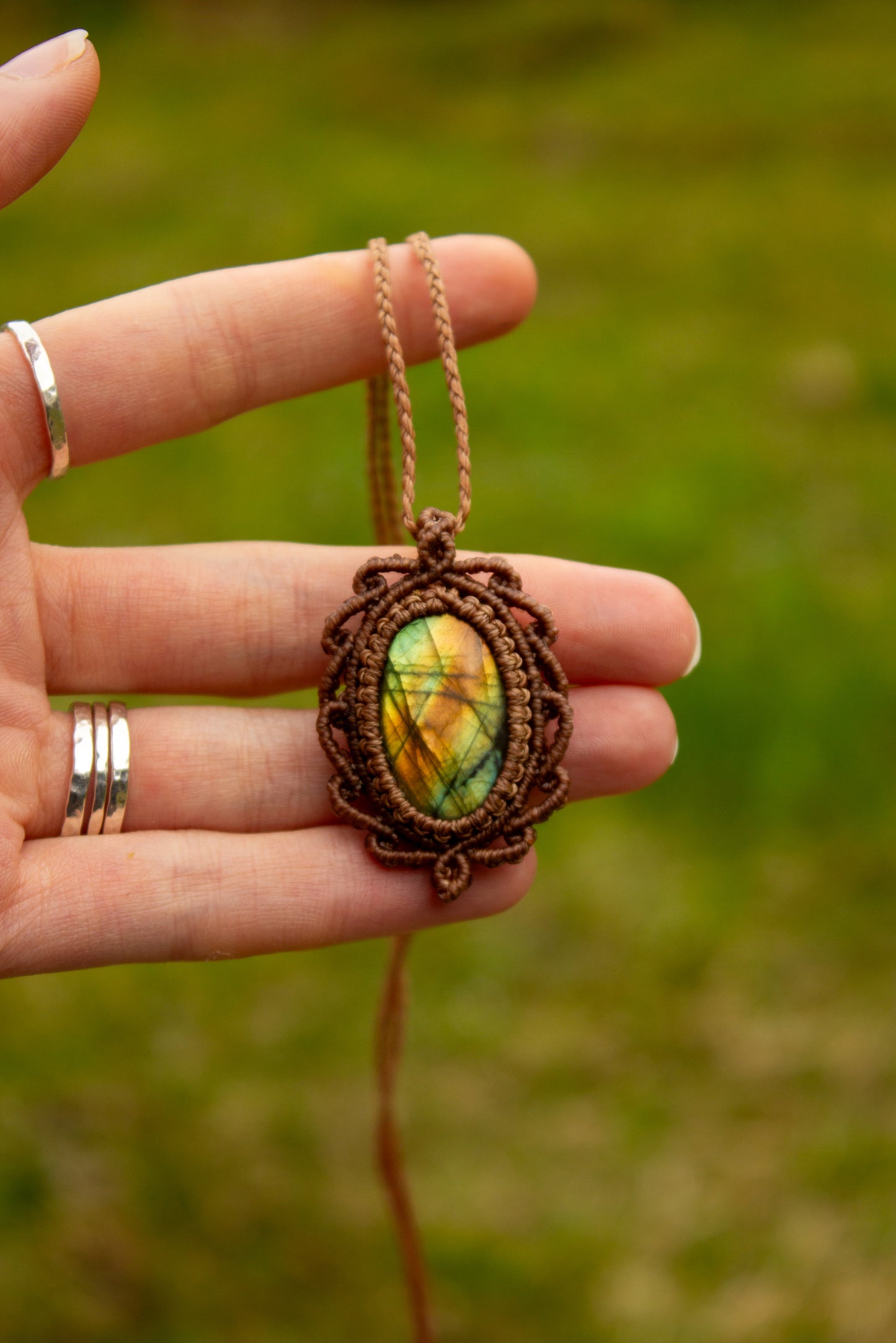 Labradorite • macrame necklace