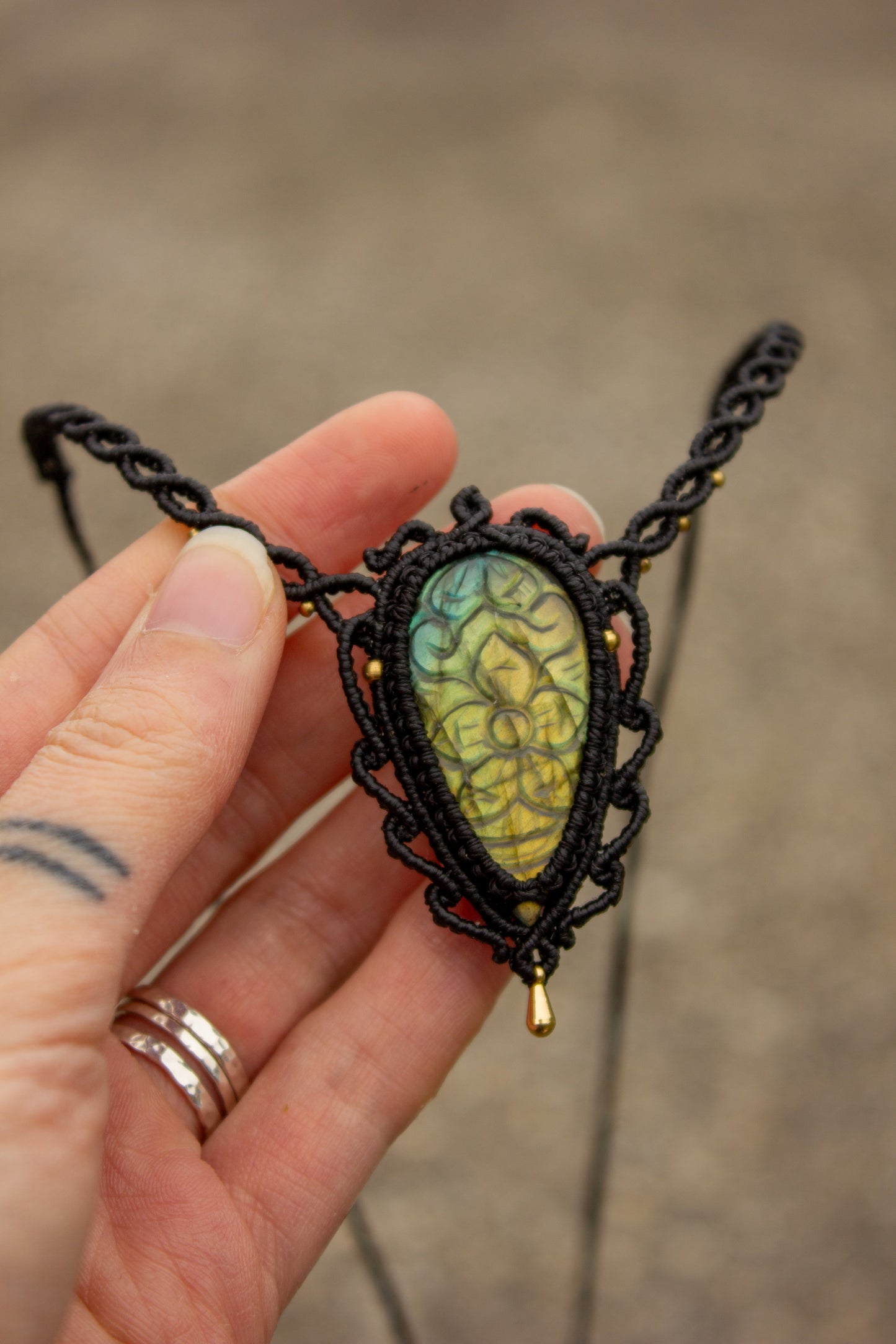 Labradorite • macrame necklace