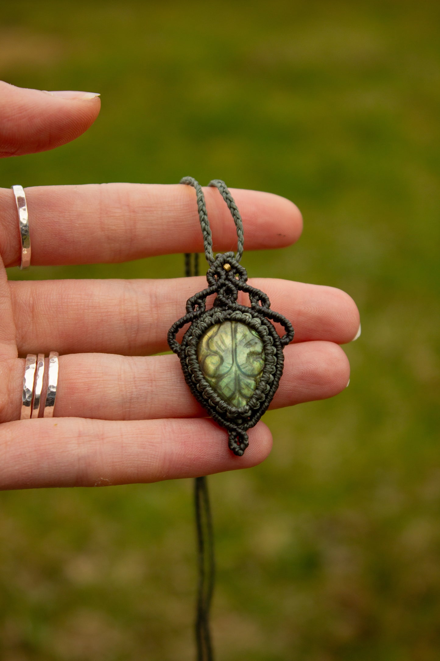 Labradorite • macrame necklace