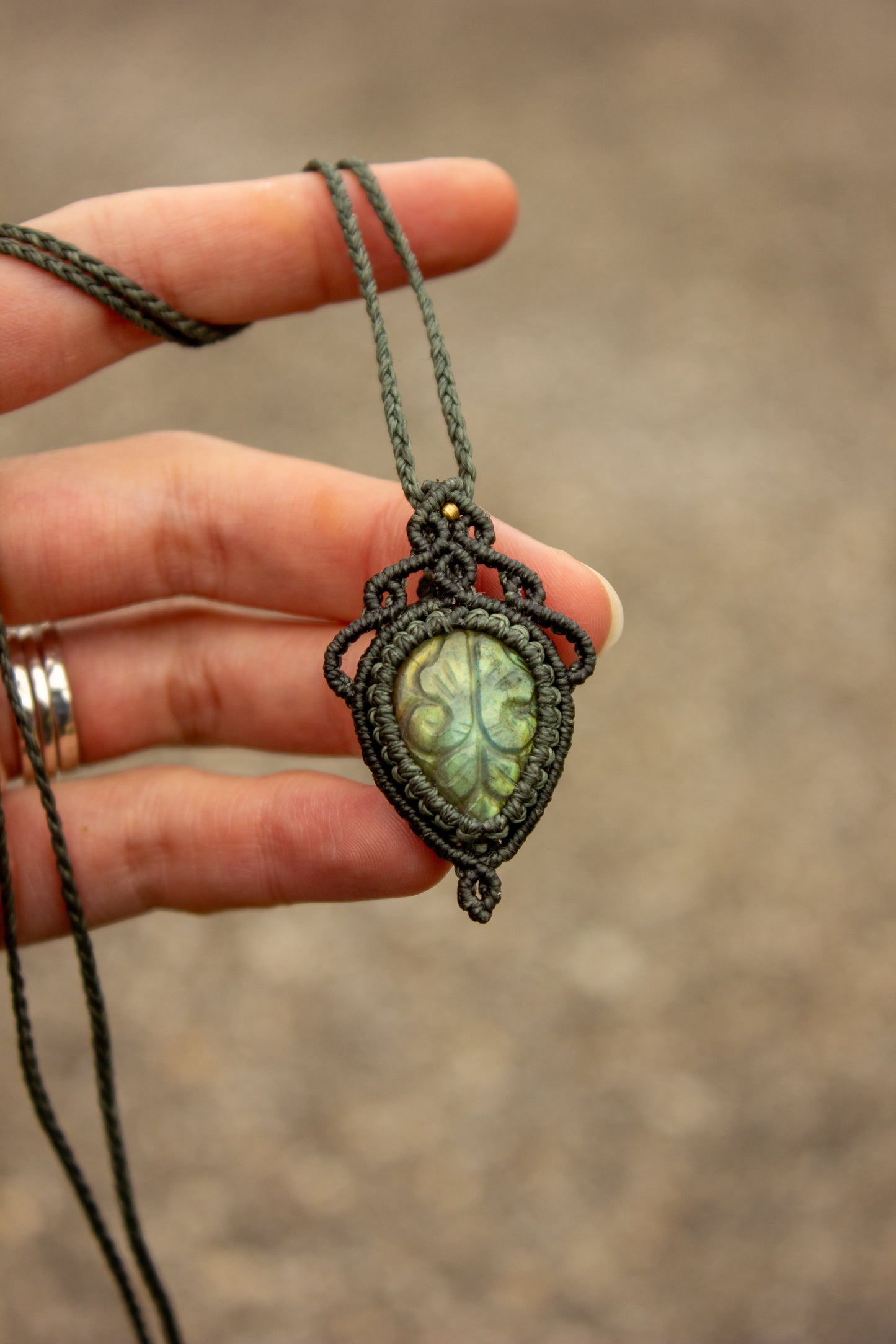 Labradorite • macrame necklace