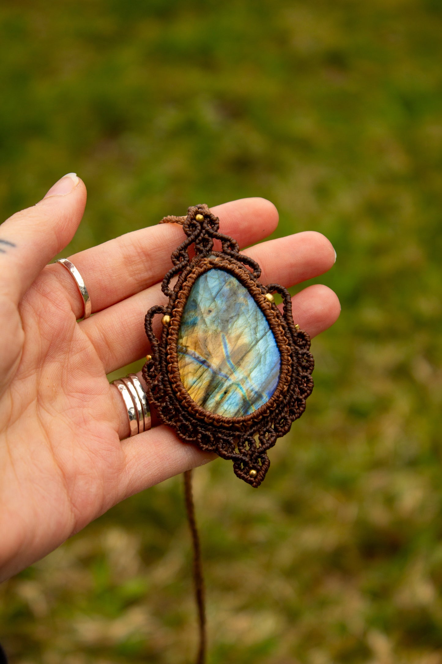 Labradorite • macrame necklace