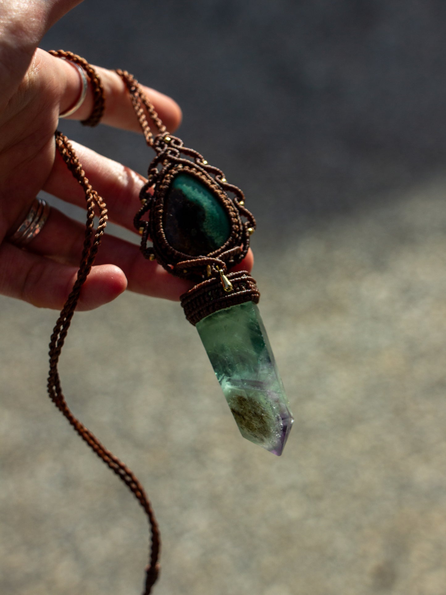 Chrysoprase & Fluorite macrame necklace