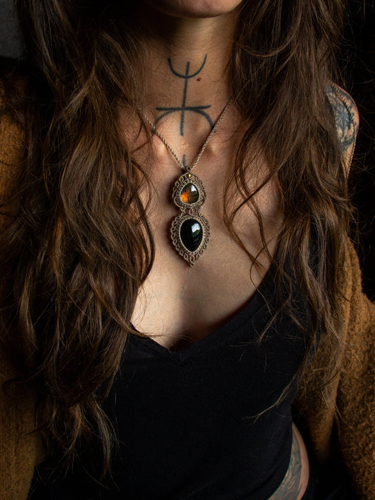 Onyx & Labradorite necklace