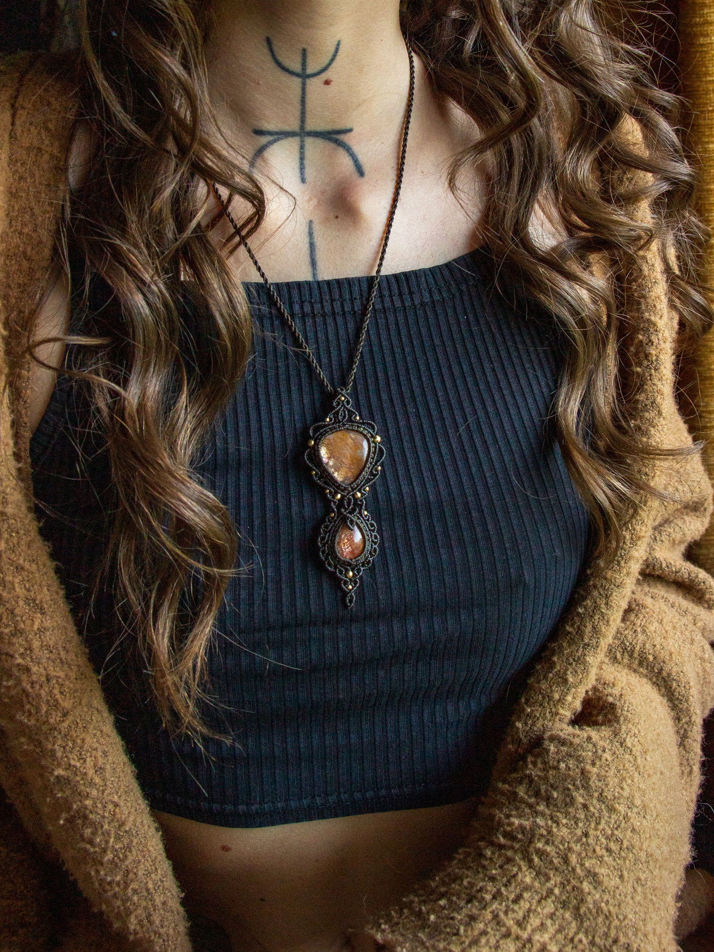 Saphire & Sunstone macrame necklace