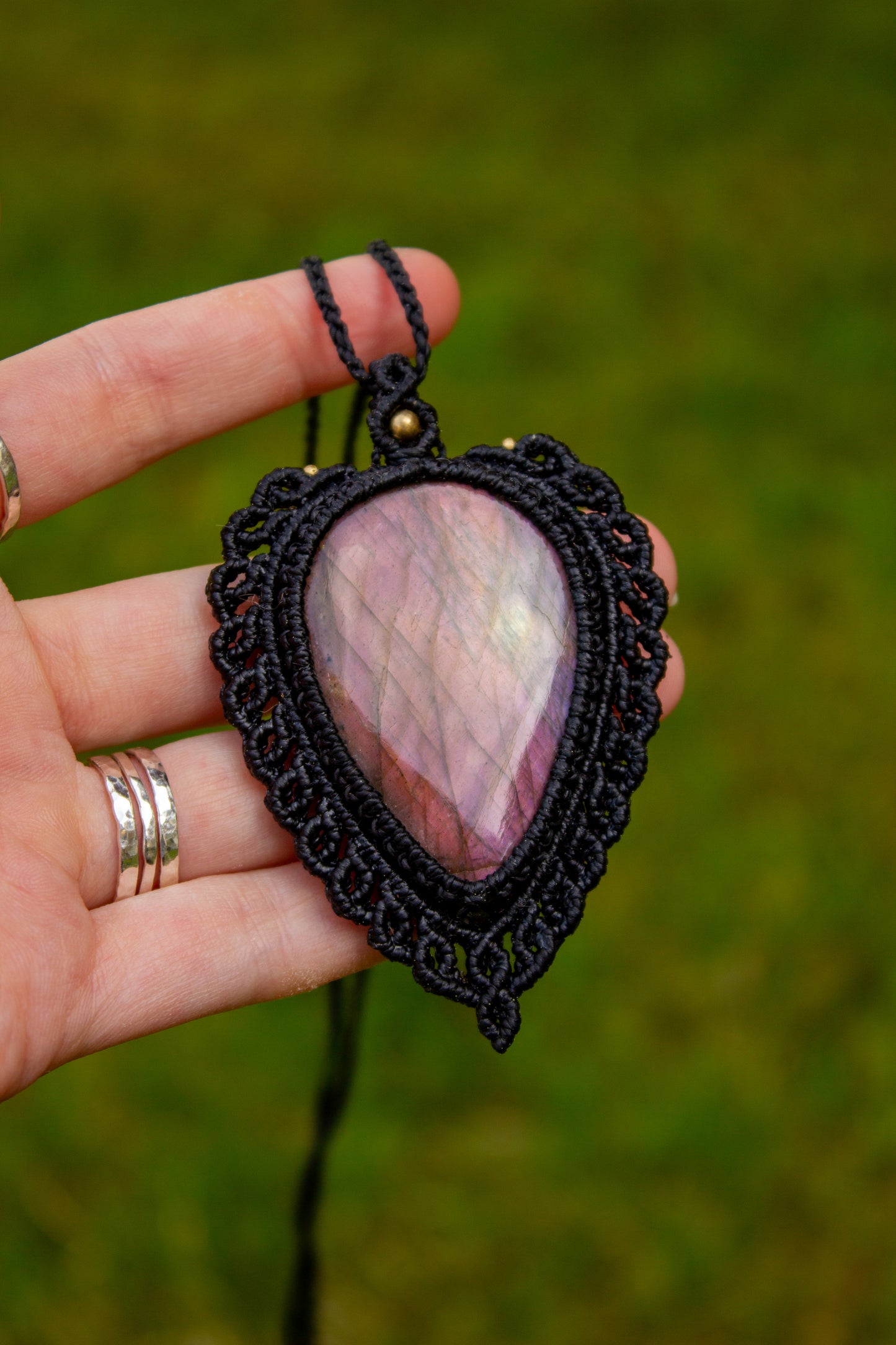 Labradorite macrame necklace