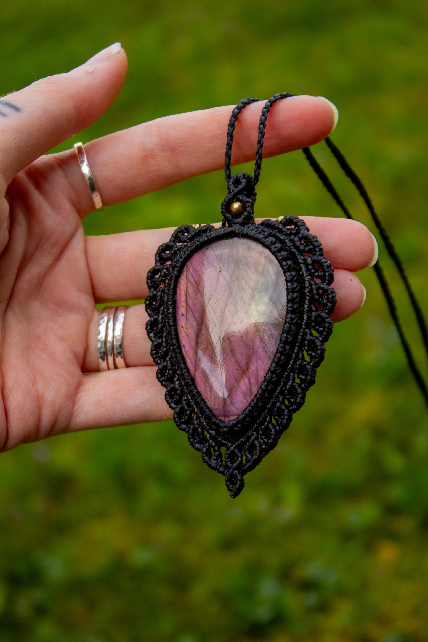 Labradorite macrame necklace