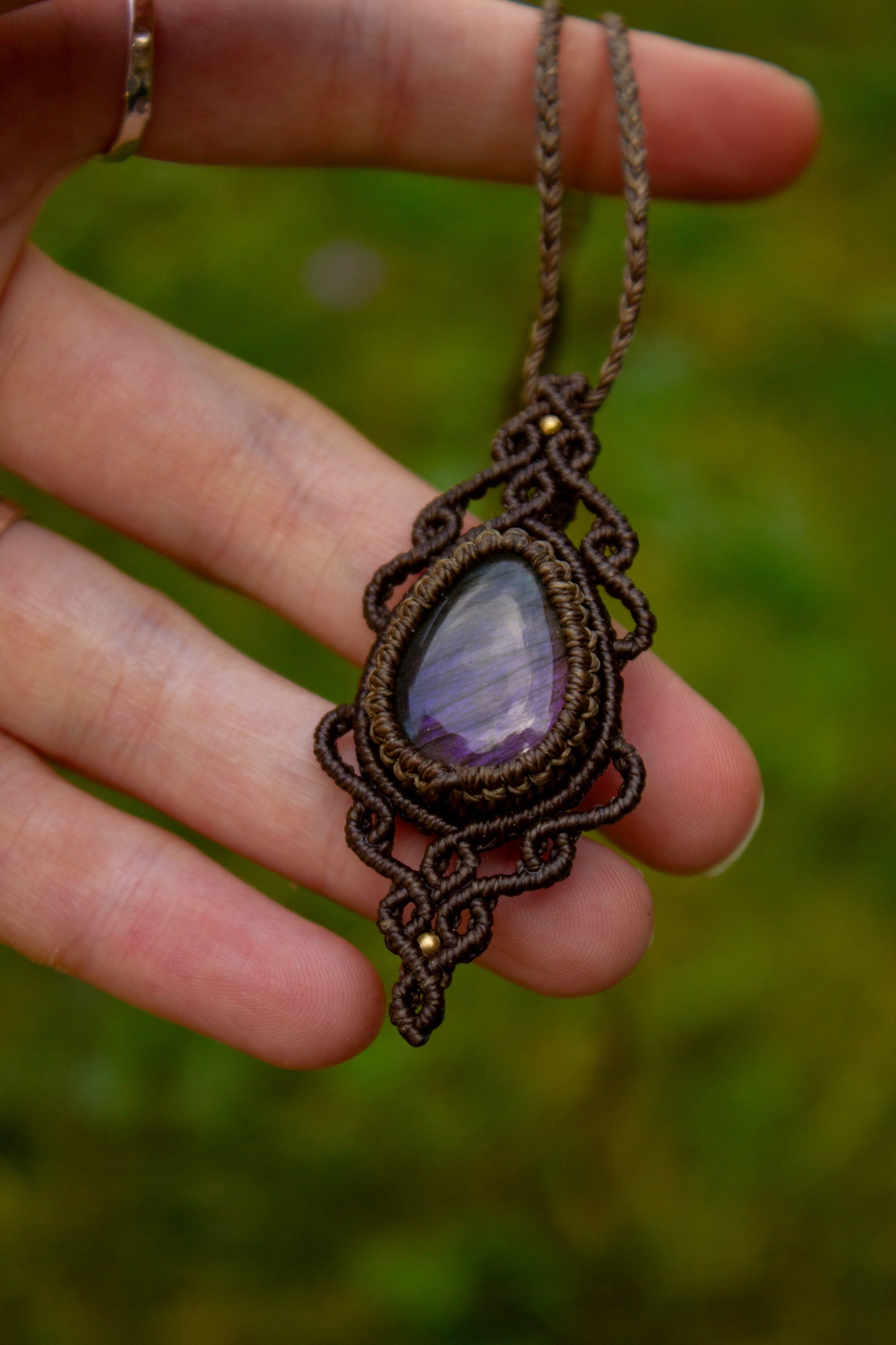 Labradorite macrame necklace