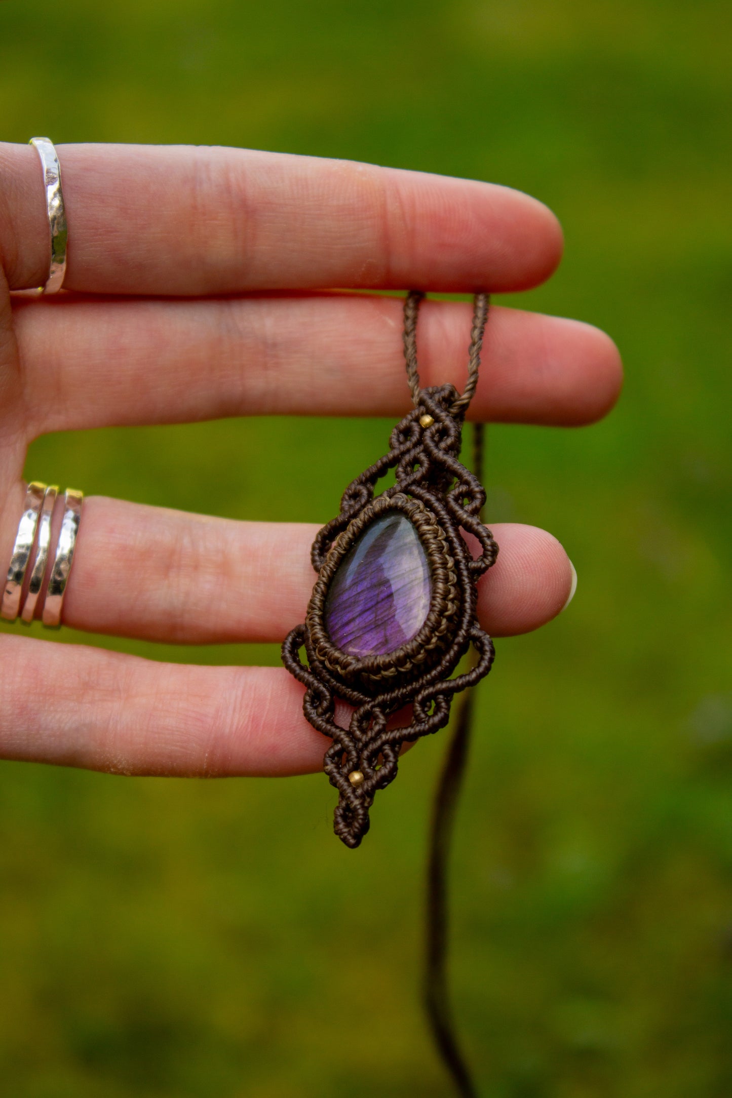 Labradorite macrame necklace