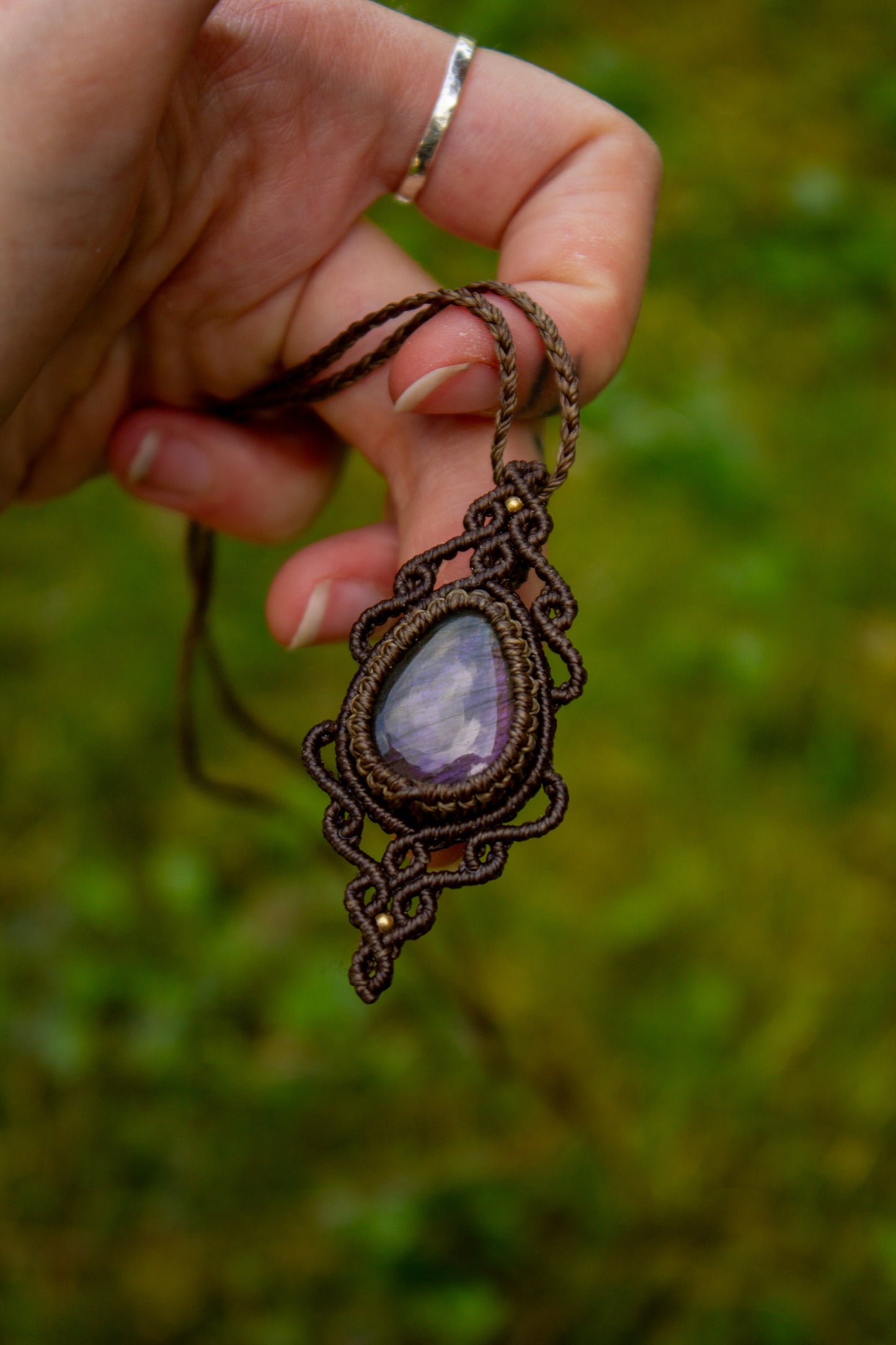 Labradorite macrame necklace