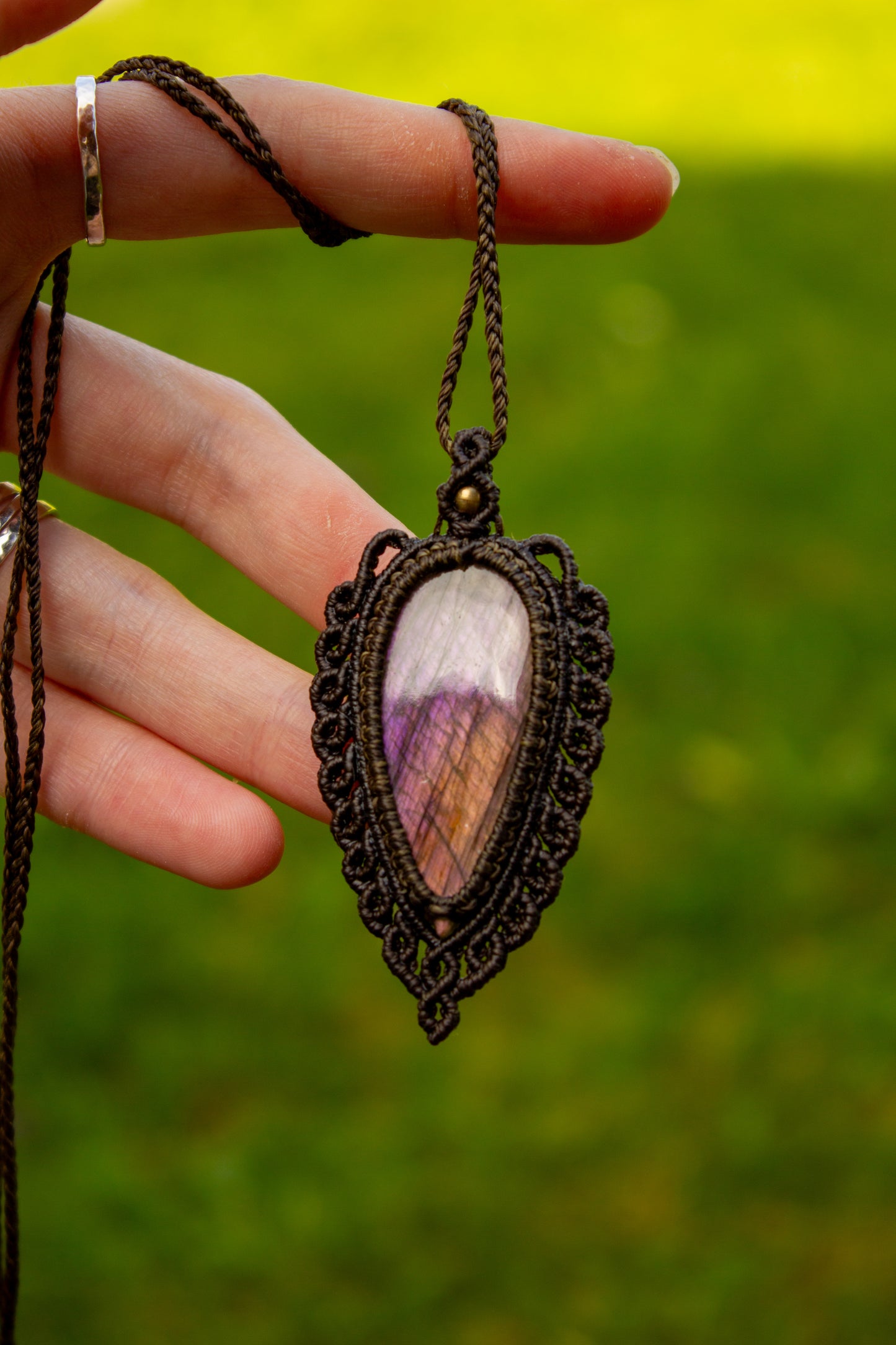 Labradorite macrame necklace