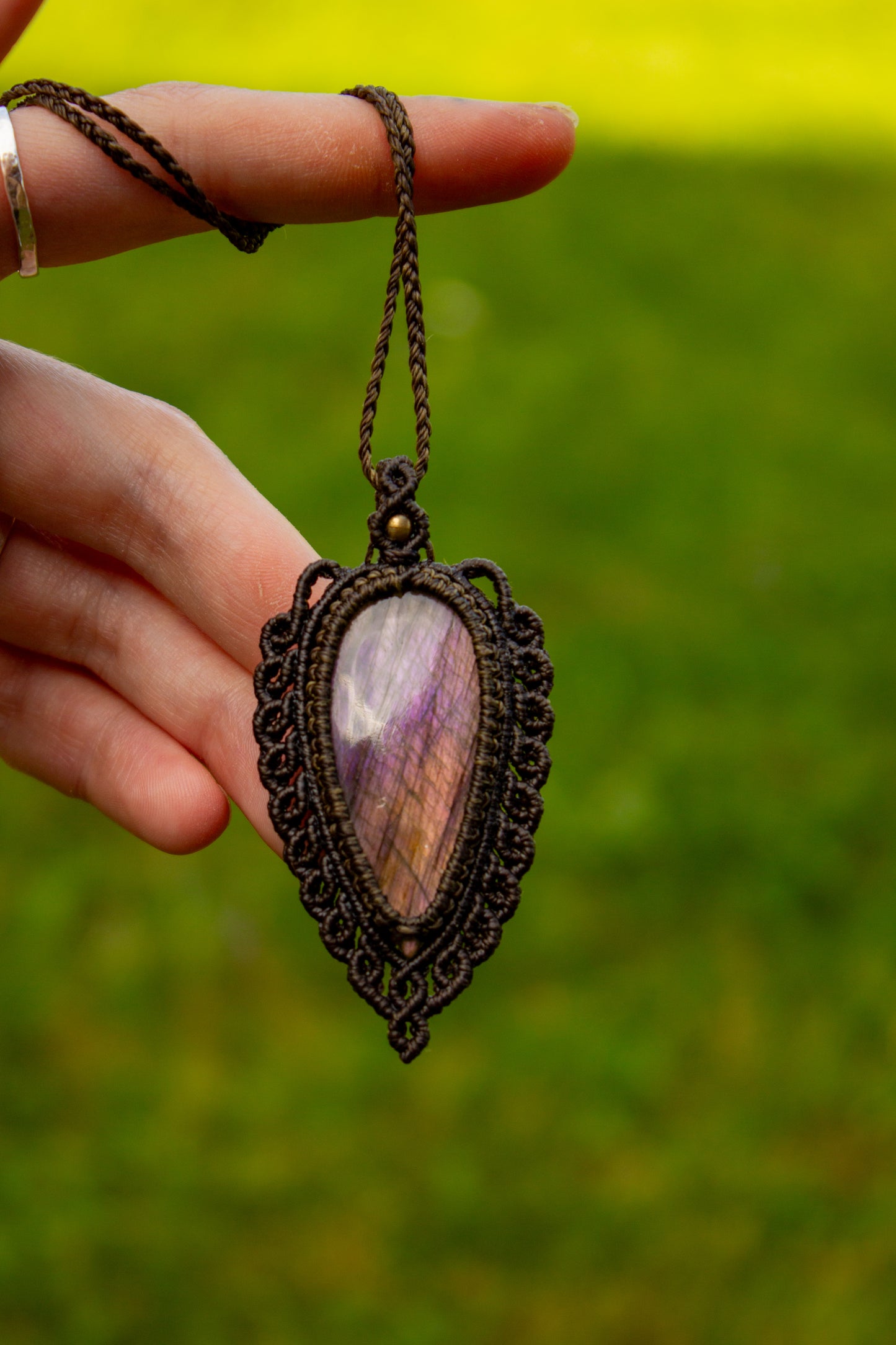 Labradorite macrame necklace