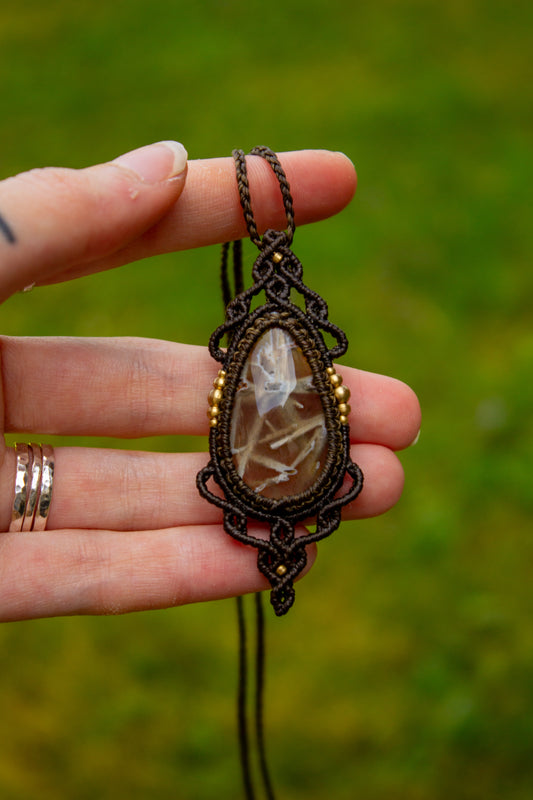 Stick Agate macrame necklace