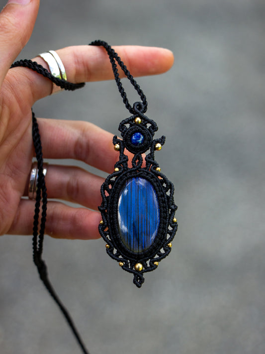Labradorite & Lapis Lazuli necklace