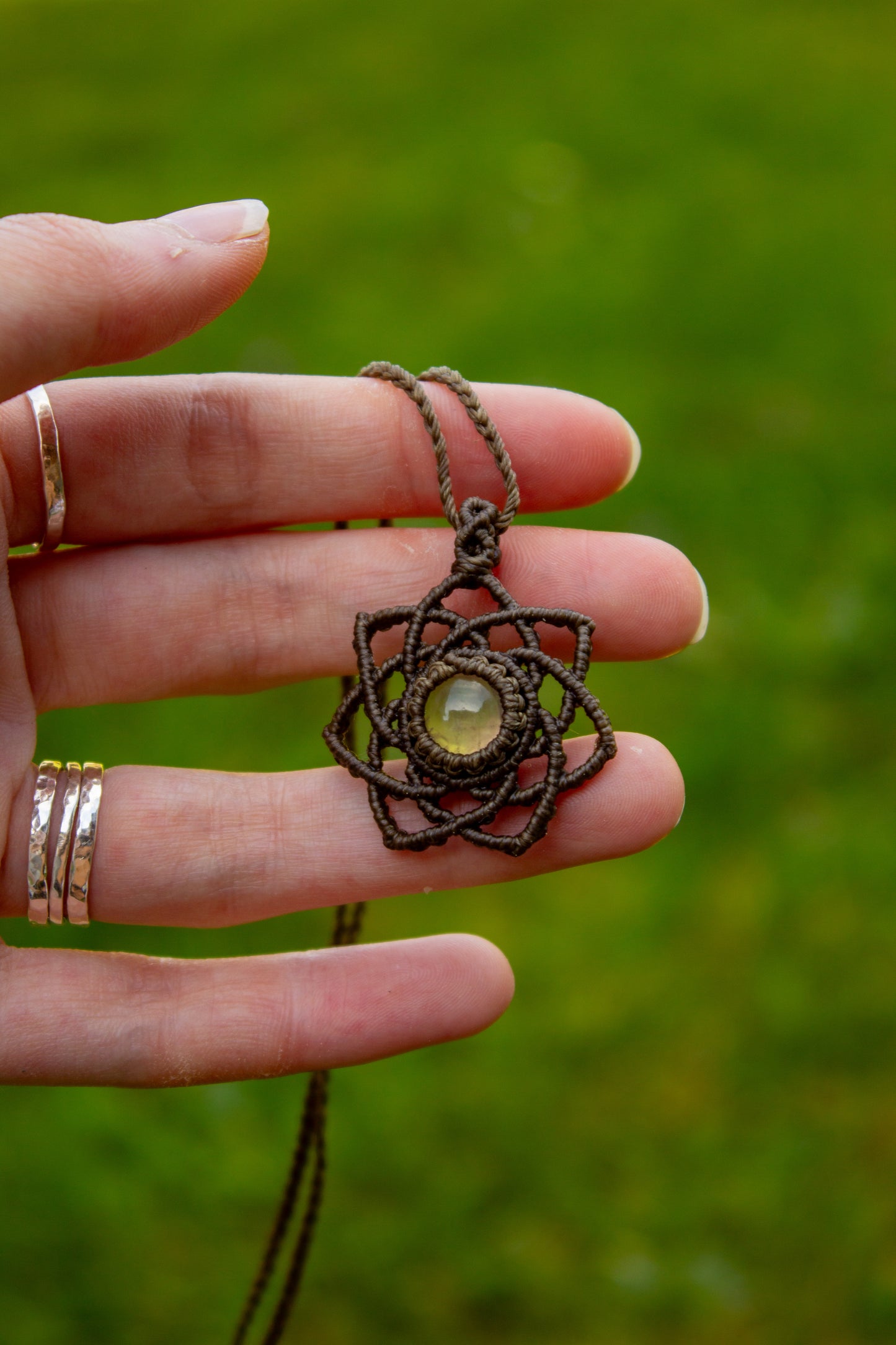 Rose Quartz macrame necklace