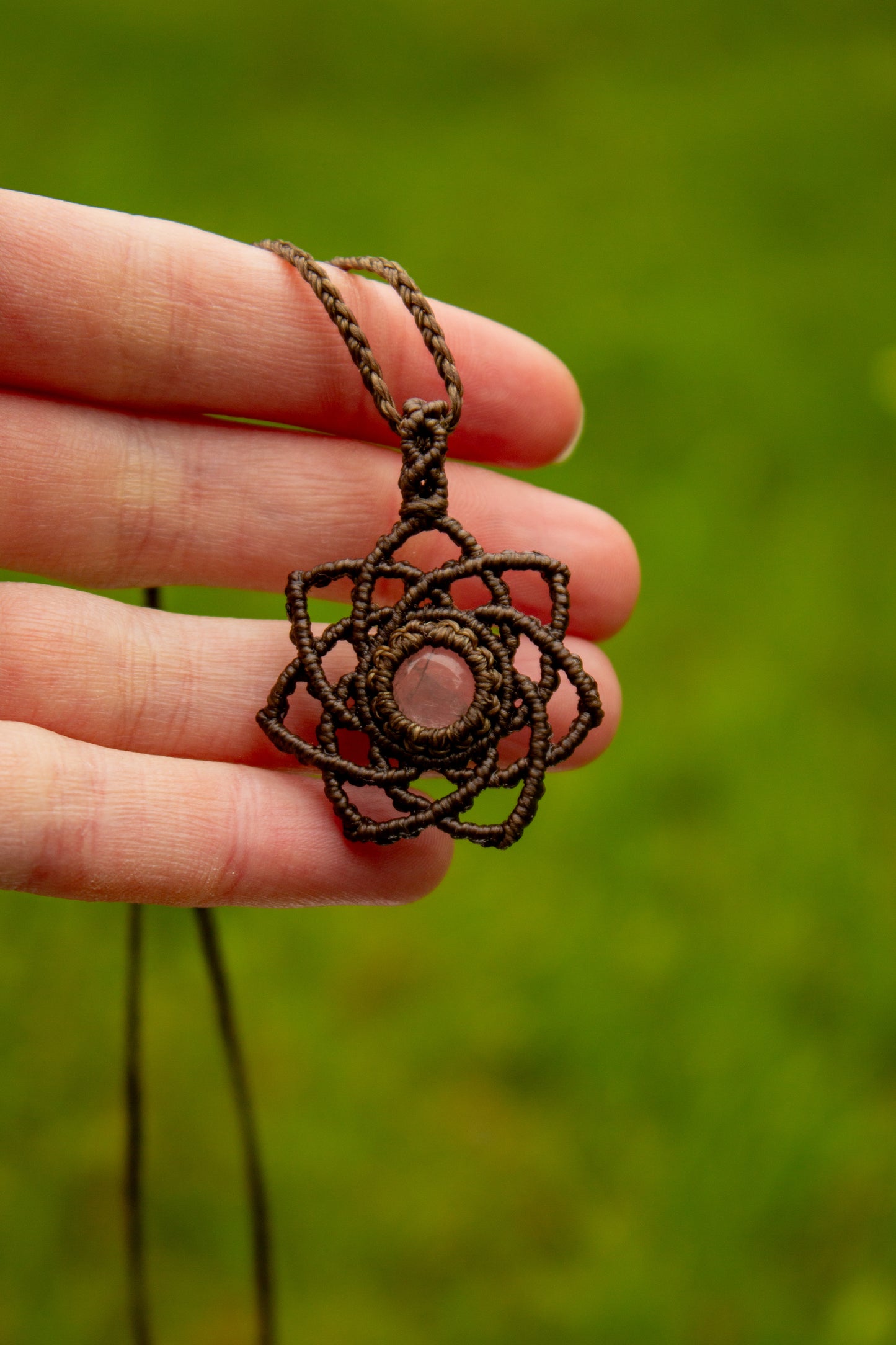 Rose Quartz macrame necklace