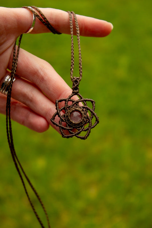Rose Quartz macrame necklace