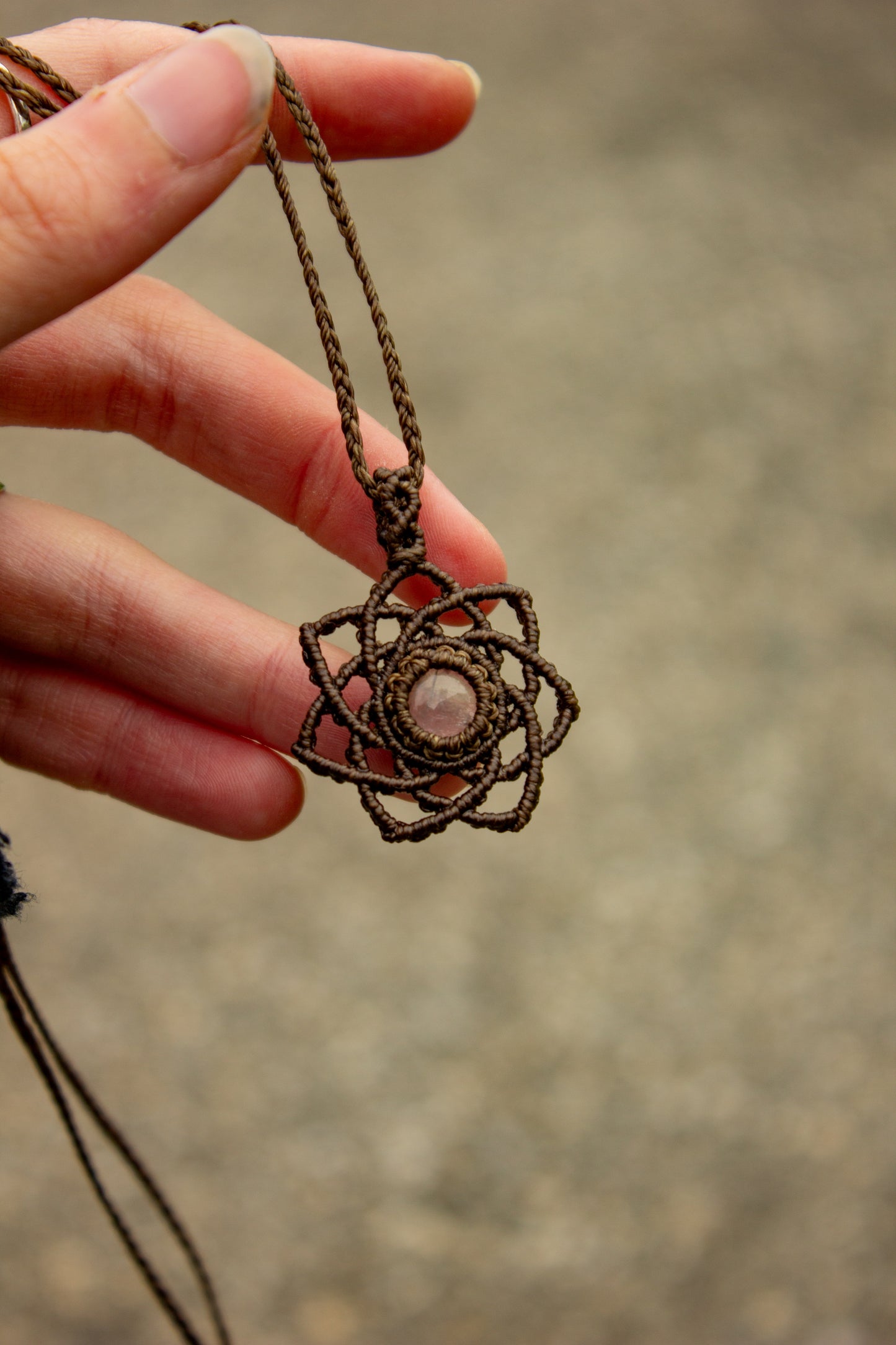 Rose Quartz macrame necklace
