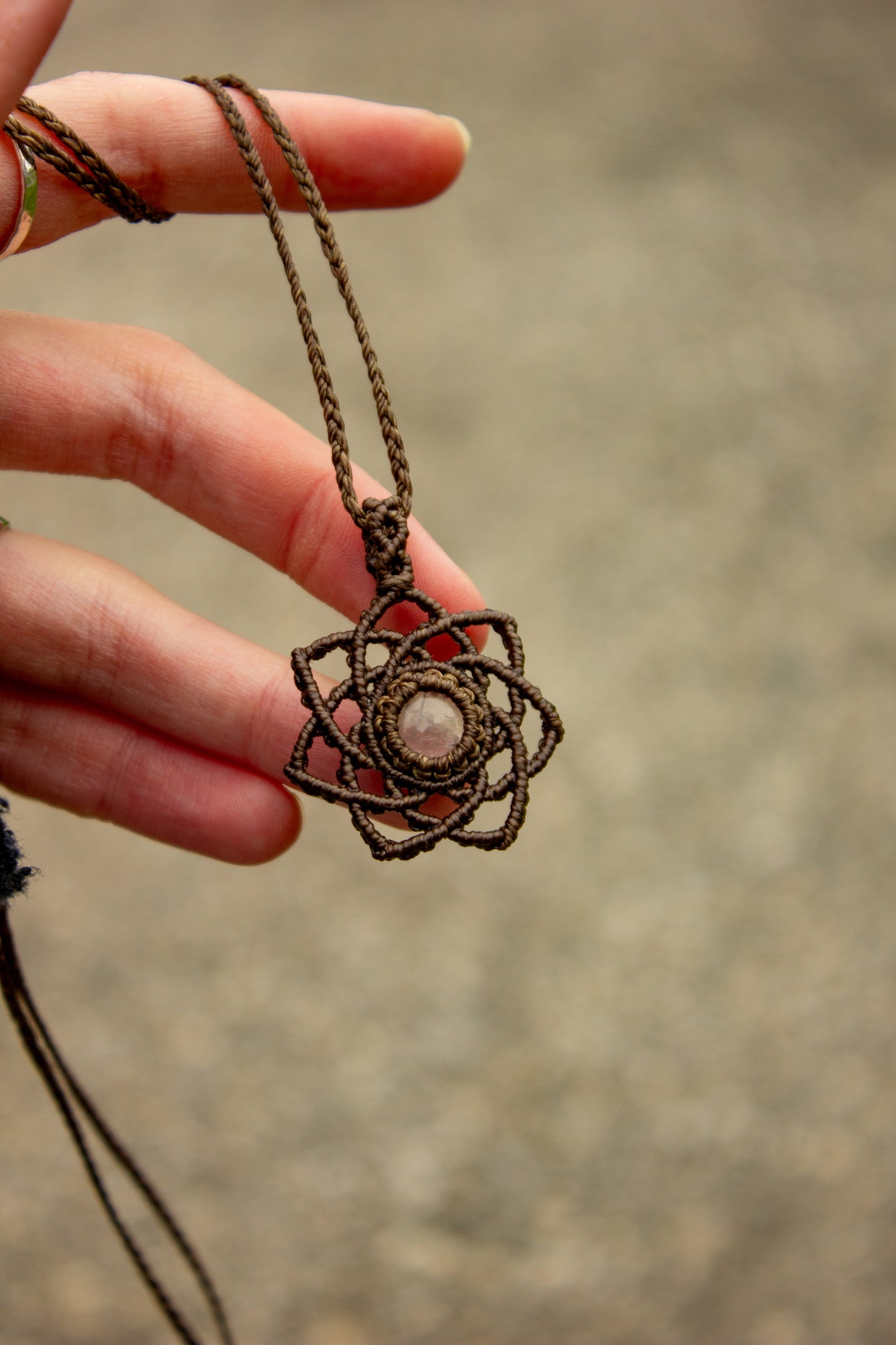 Rose Quartz macrame necklace