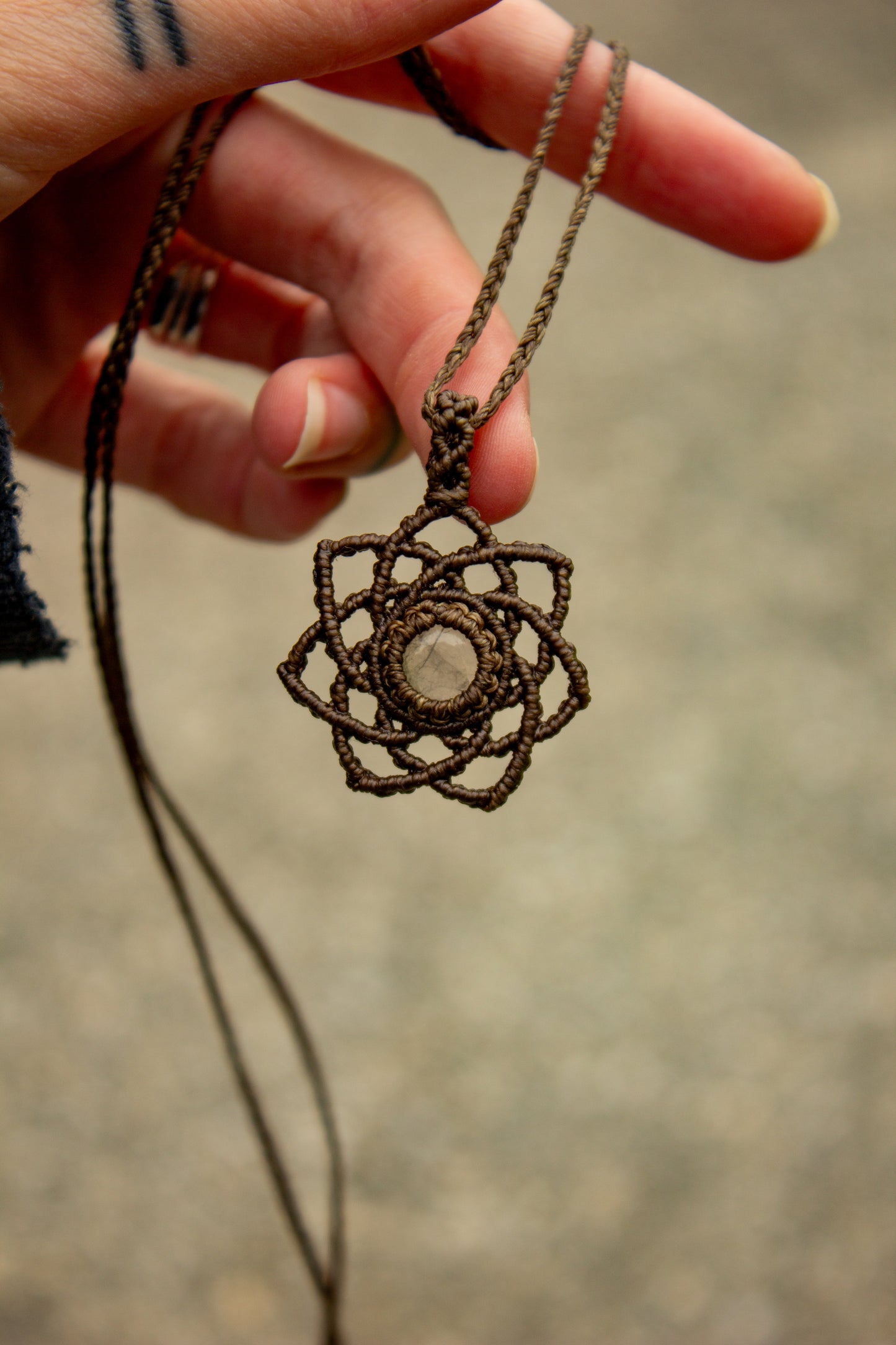 Rose Quartz macrame necklace