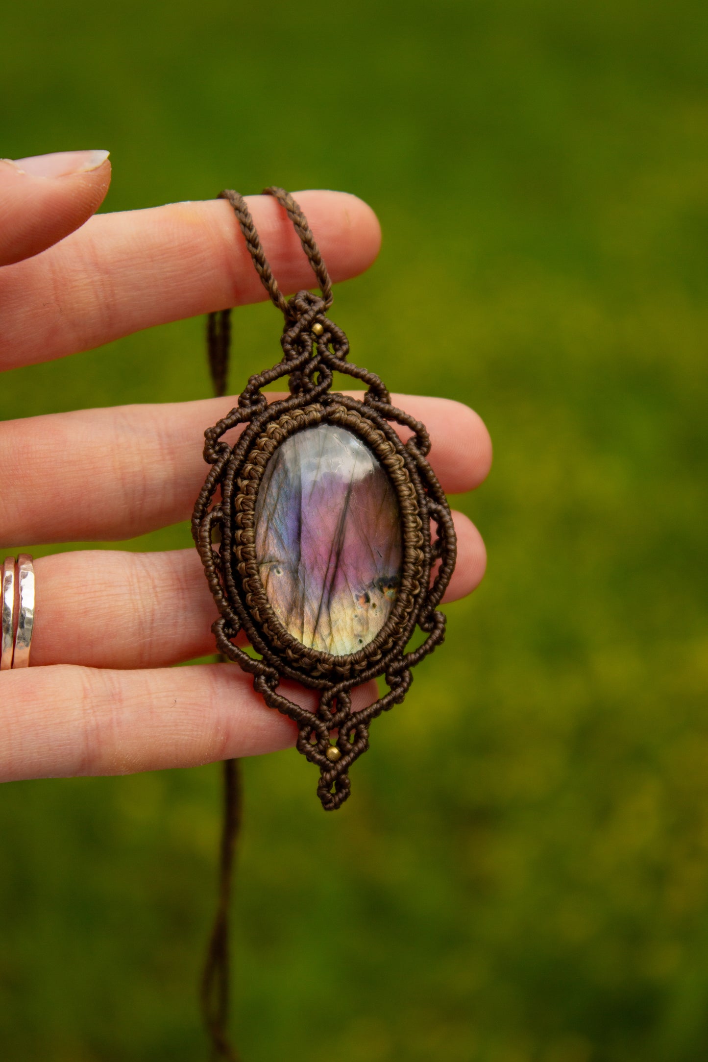 Labradorite macrame necklace