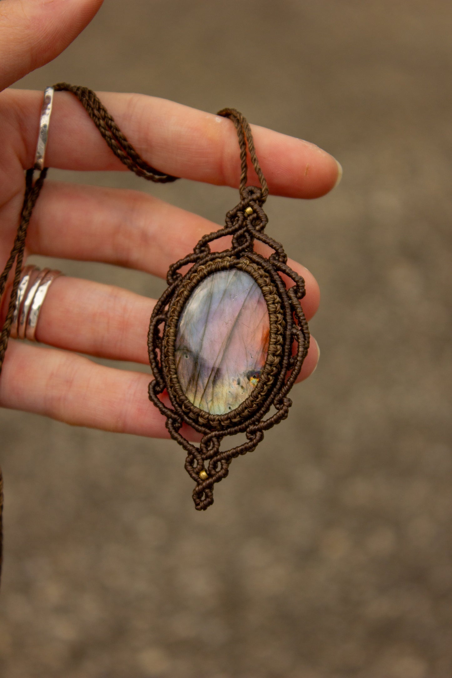 Labradorite macrame necklace