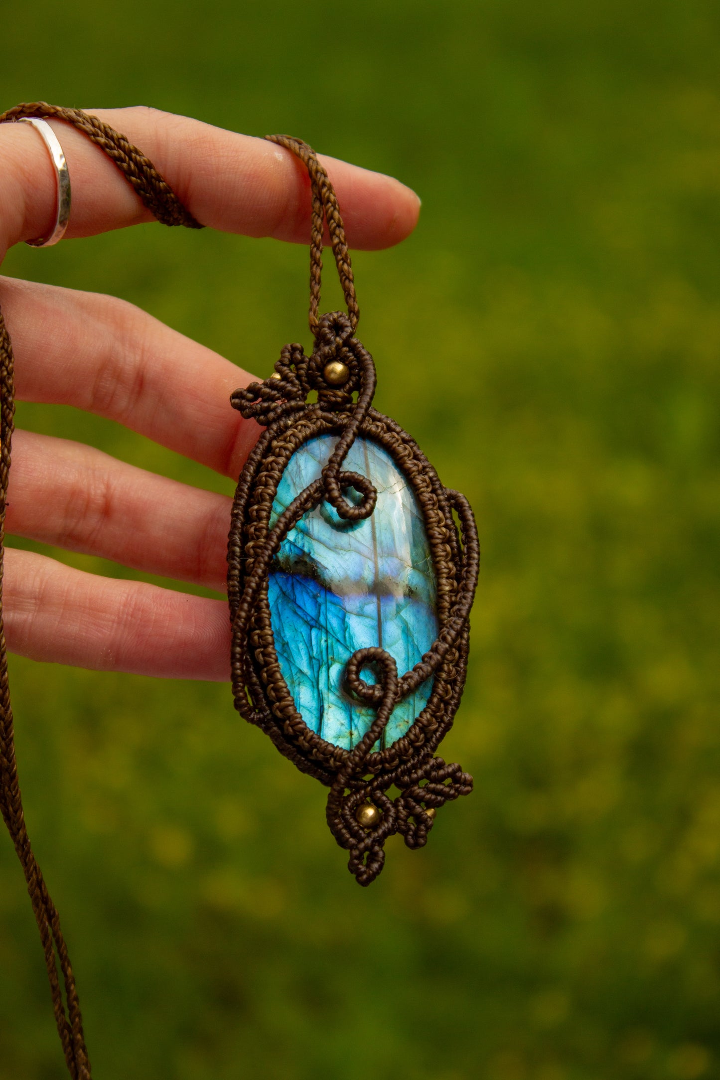 Labradorite macrame necklace