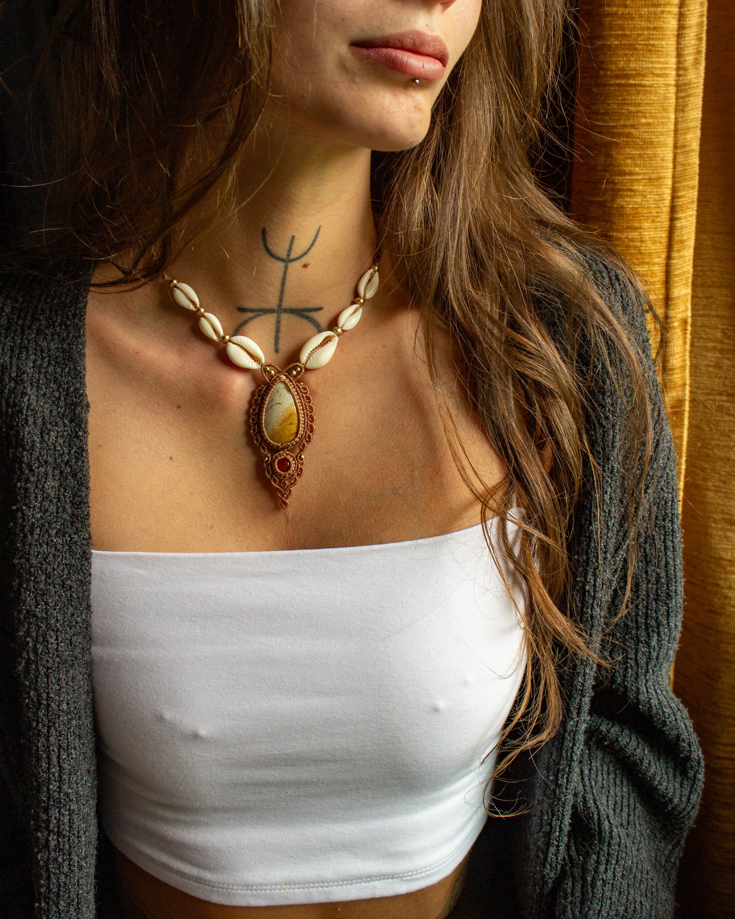 Polka Dot Jasper & Carnelian macrame necklace