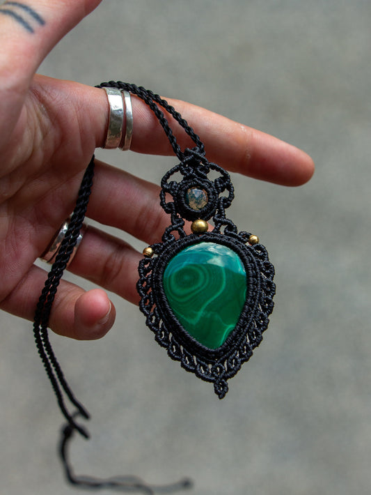 Malachite & Moss Agate necklace