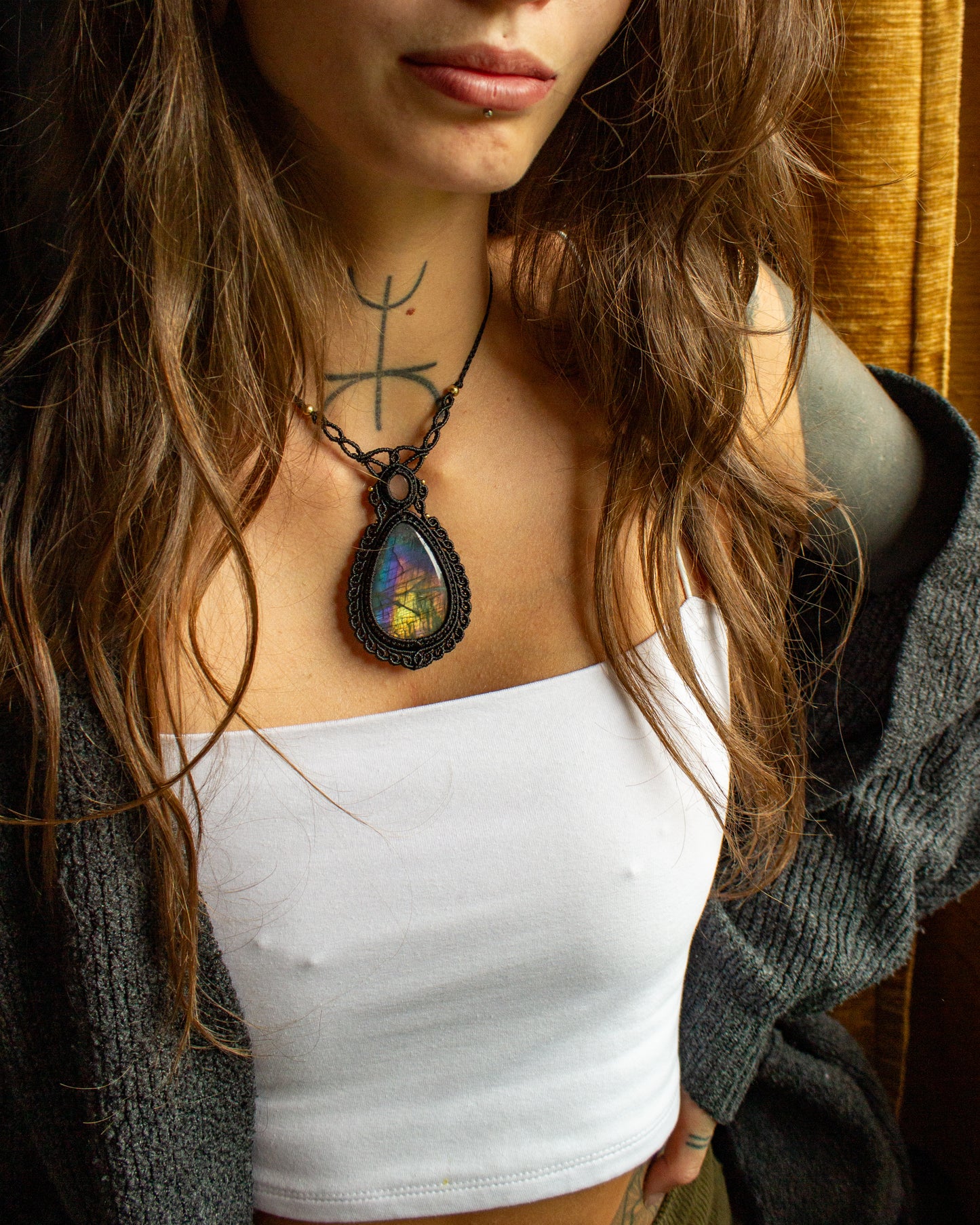 Rose Quartz & Labradorite macrame necklace