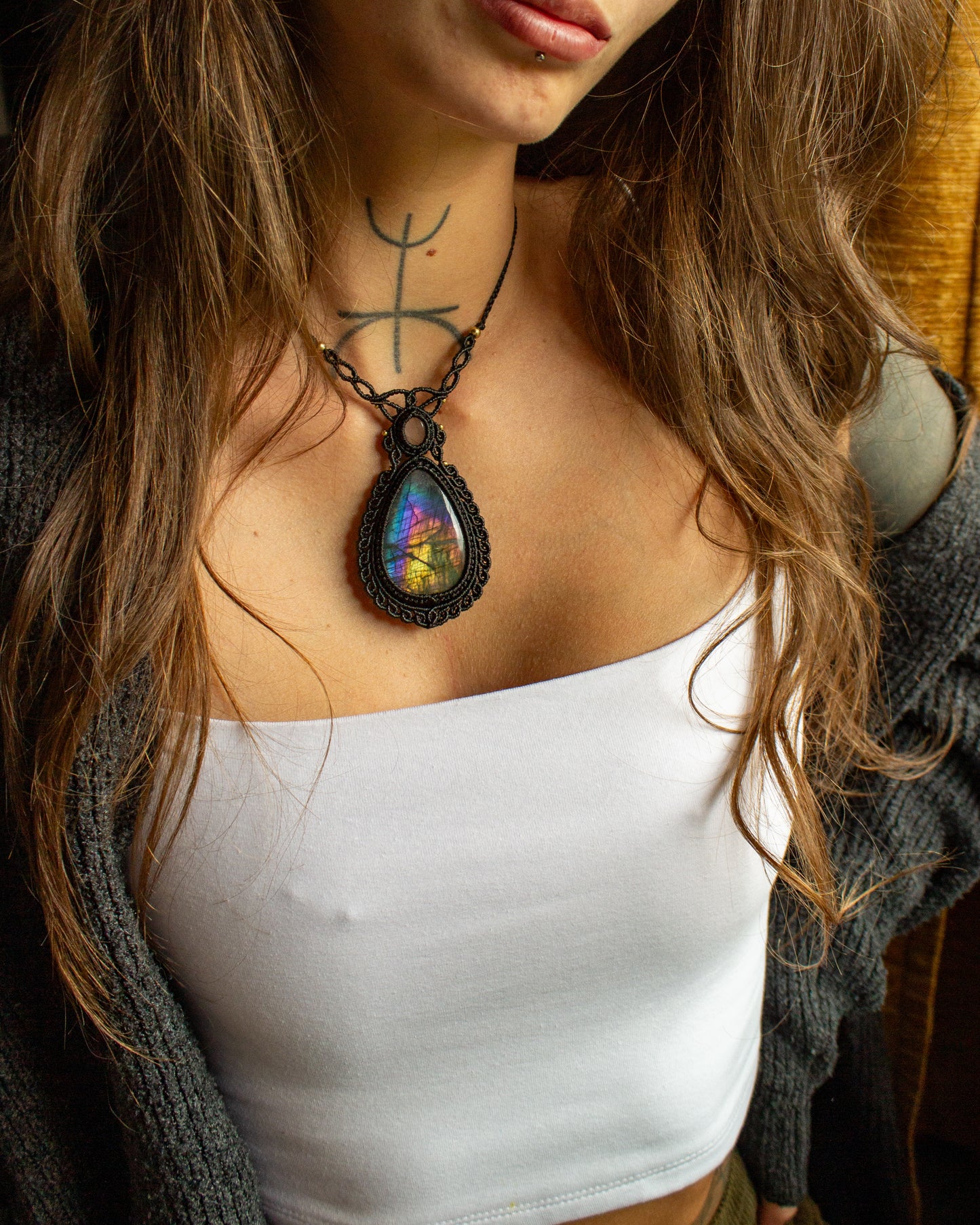 Rose Quartz & Labradorite macrame necklace