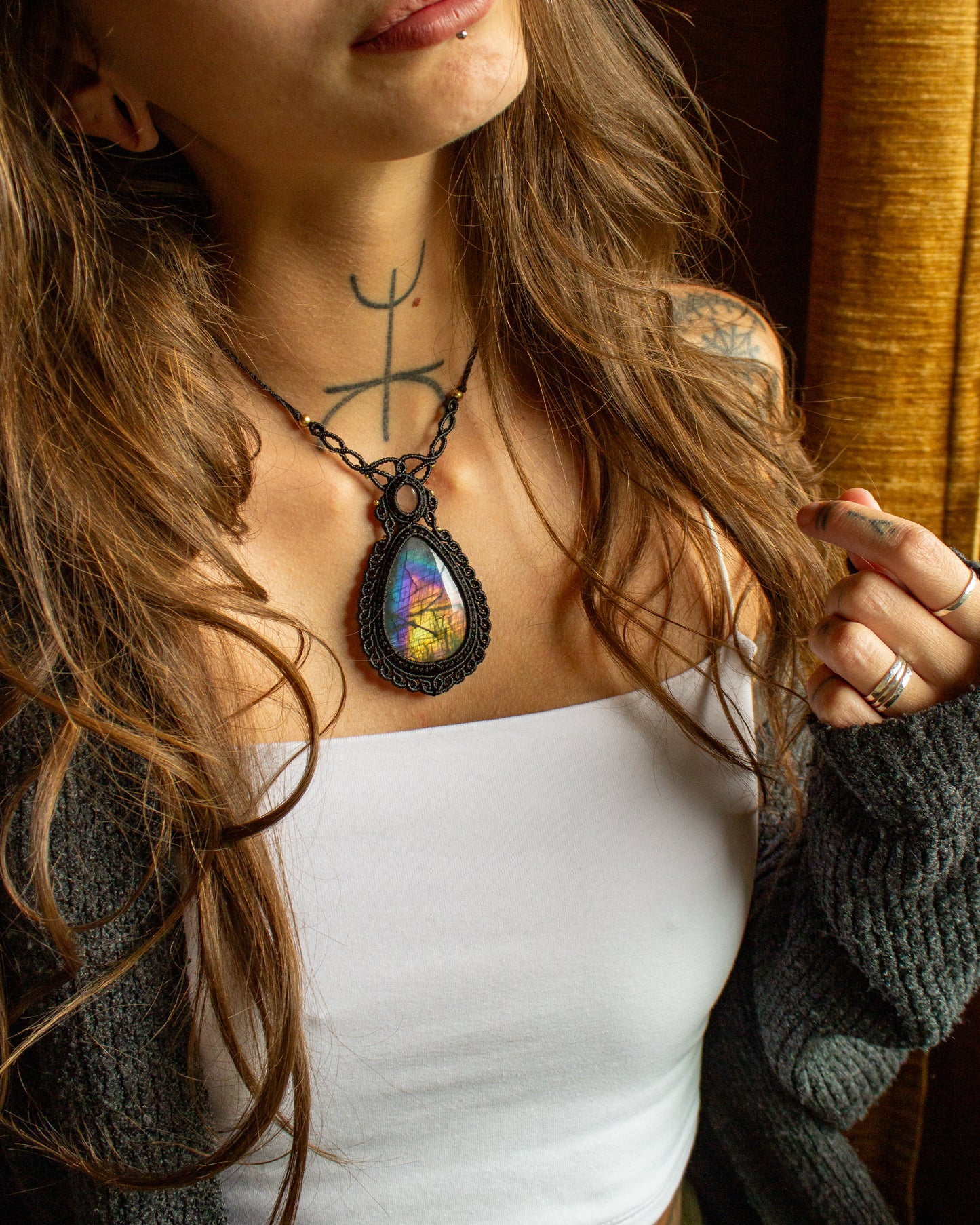 Rose Quartz & Labradorite macrame necklace