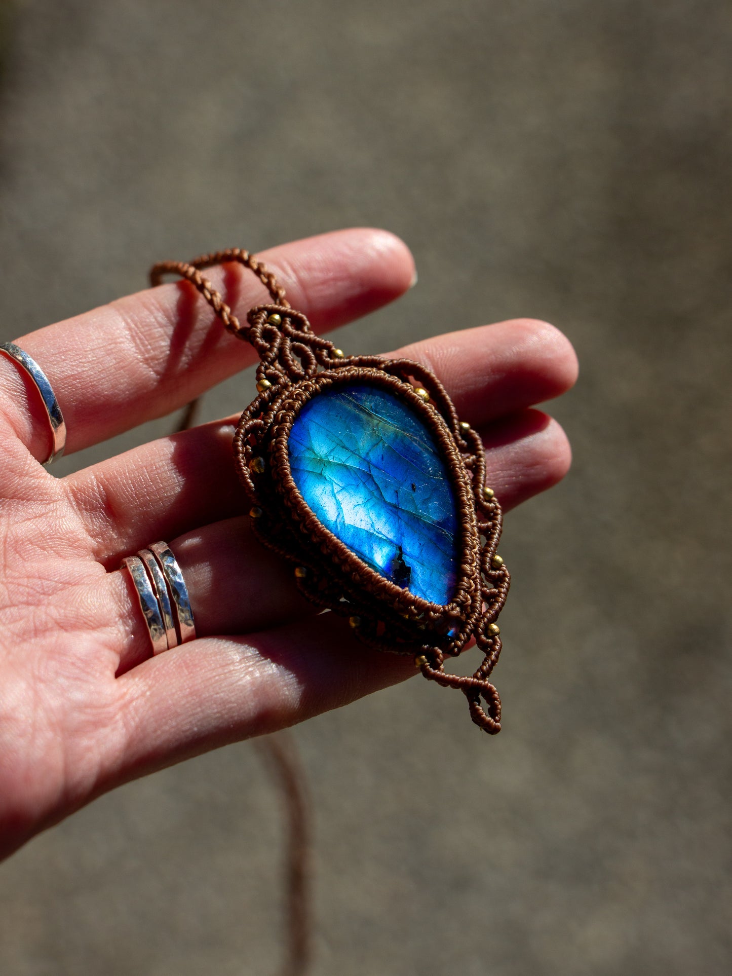 Labradorite macrame necklace