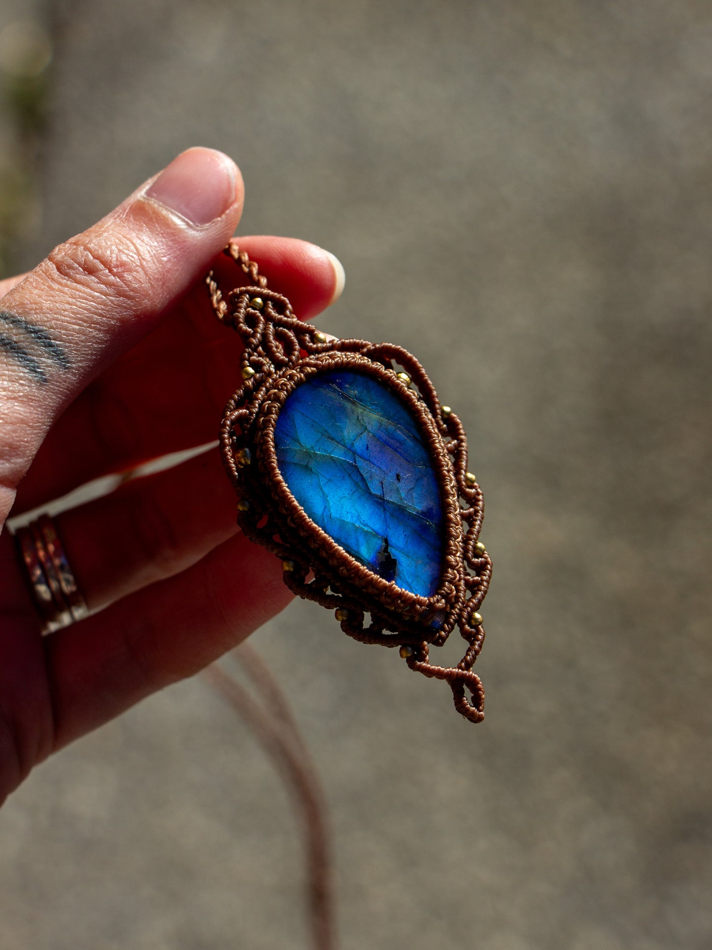 Labradorite macrame necklace