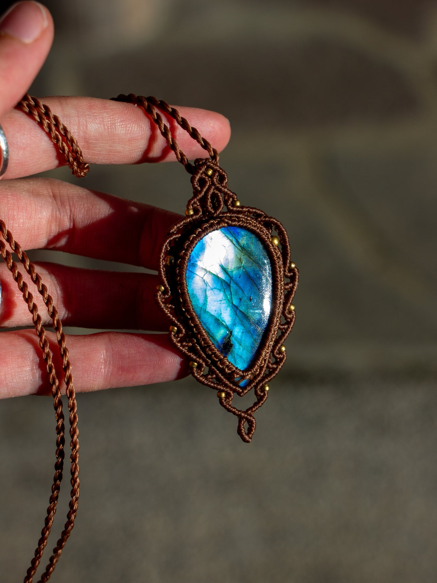 Labradorite macrame necklace