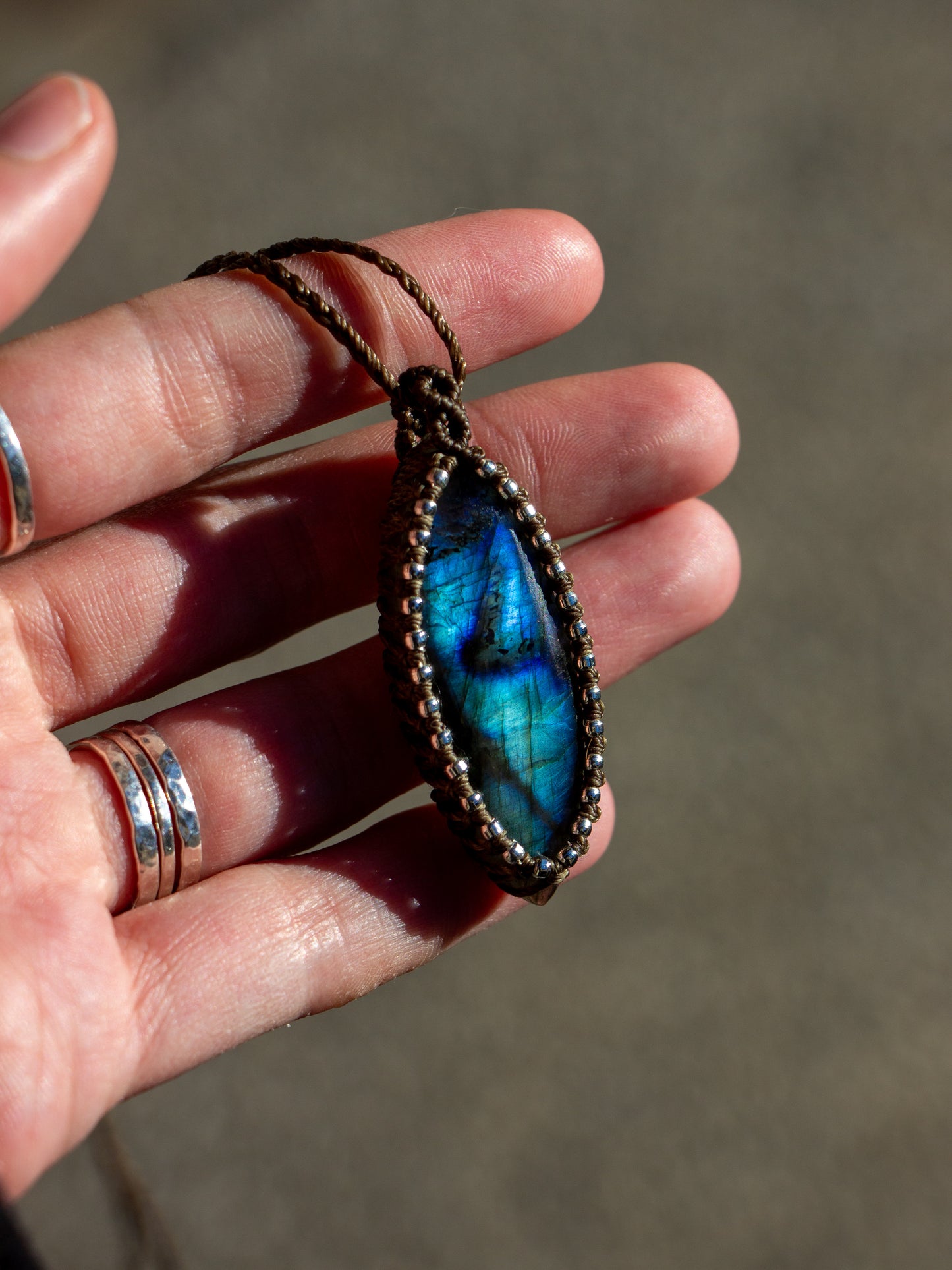 Labradorite macrame necklace