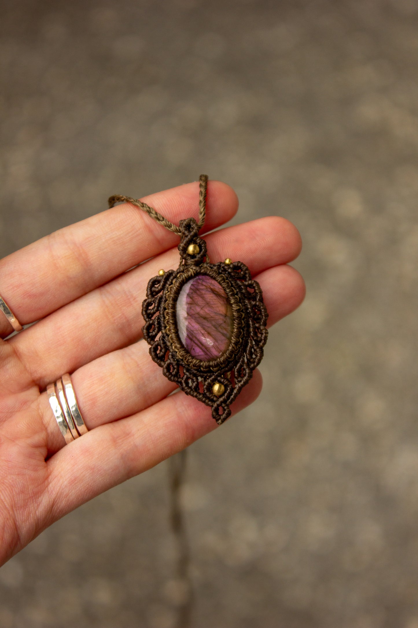 Labradorite macrame necklace
