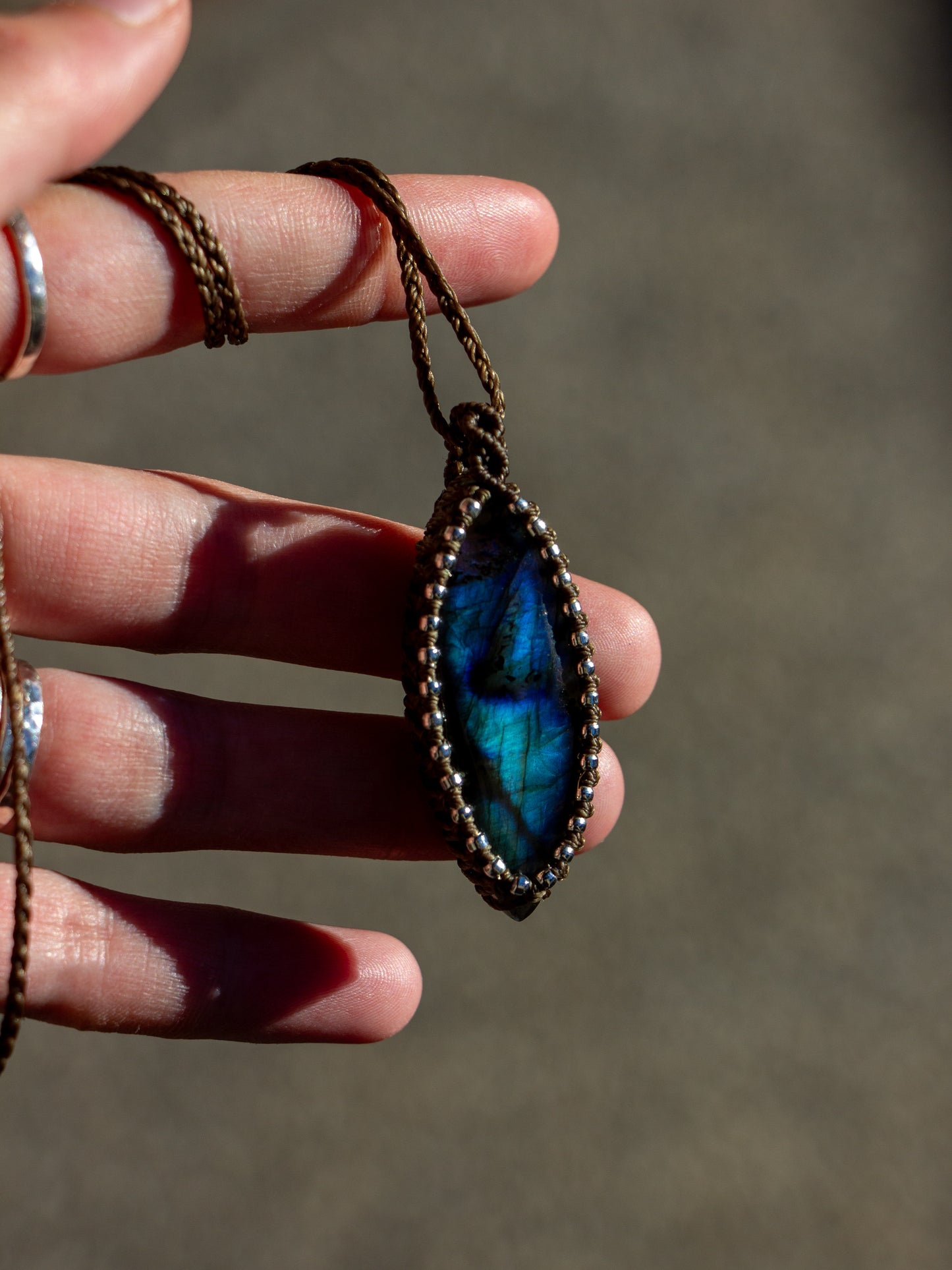 Labradorite macrame necklace