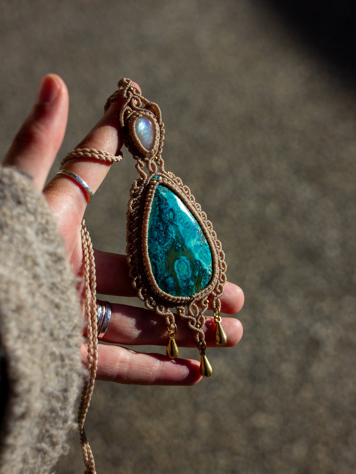 Rainbow Moonstone & Chrysocolla Malachite macrame necklace
