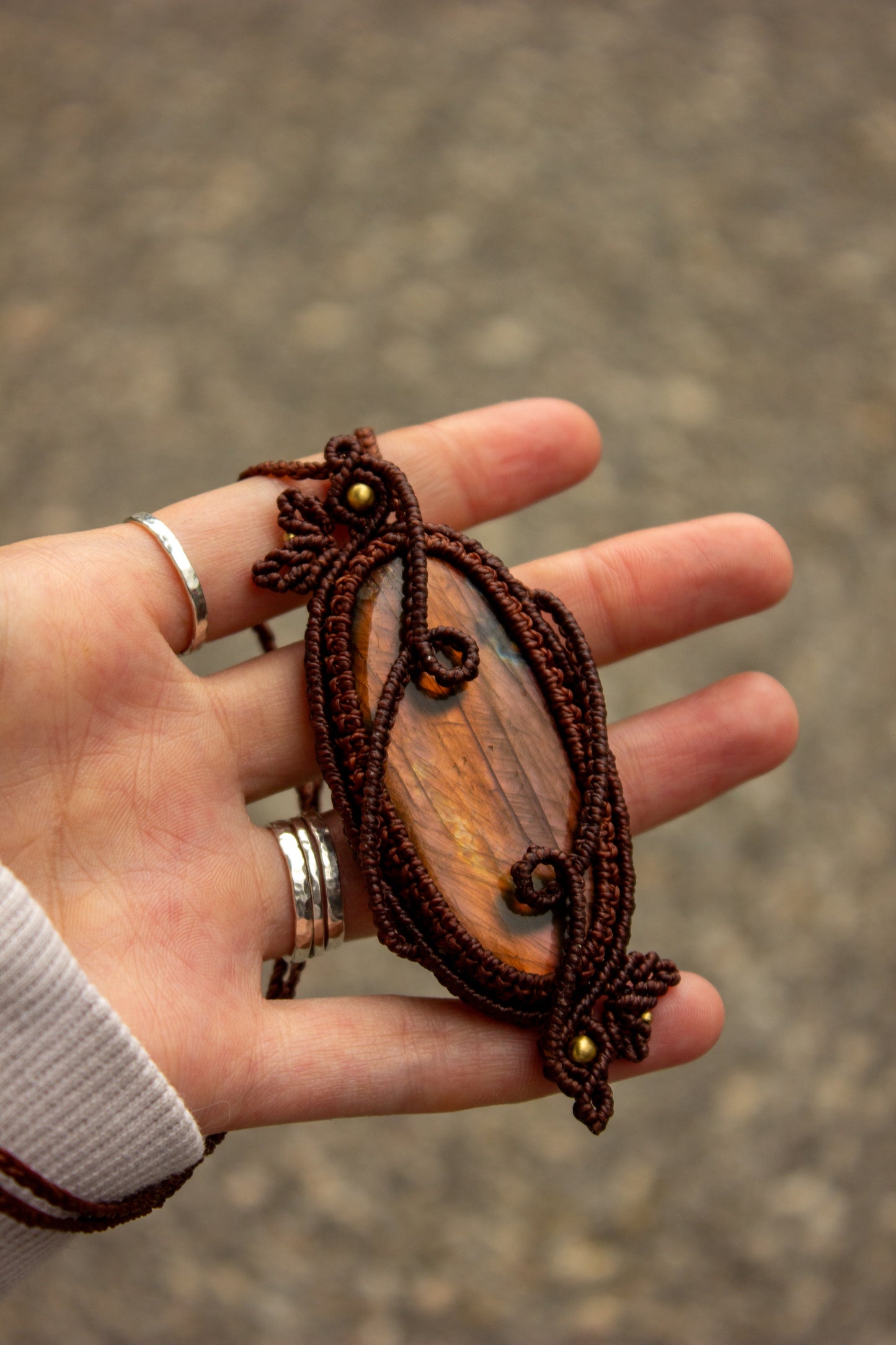 Labradorite macrame necklace